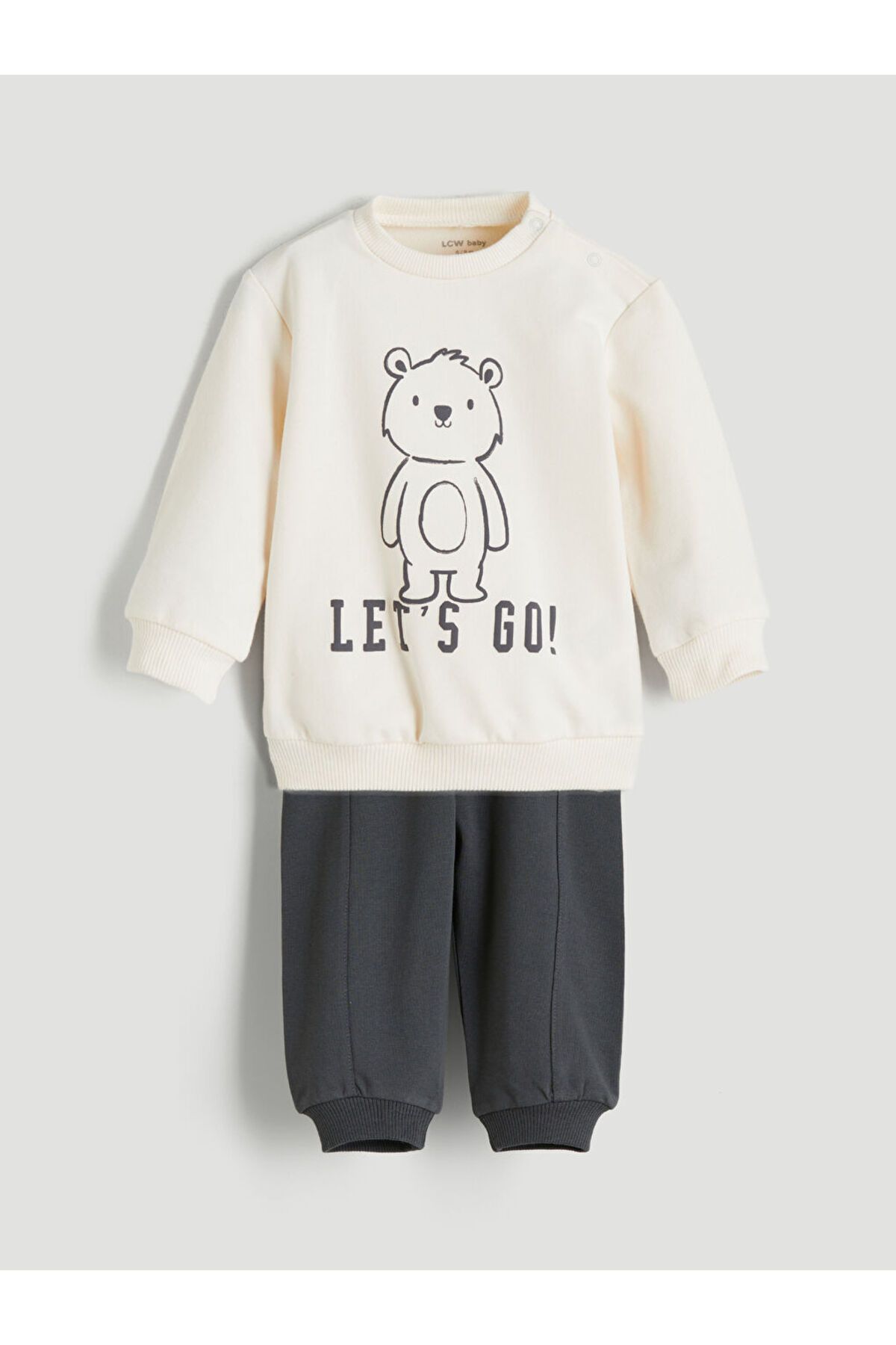 LC Waikiki-Sparkling Selections from Shining Store |   Printed Baby Boy Sweatshirt and Sweatpants Set of 2 1