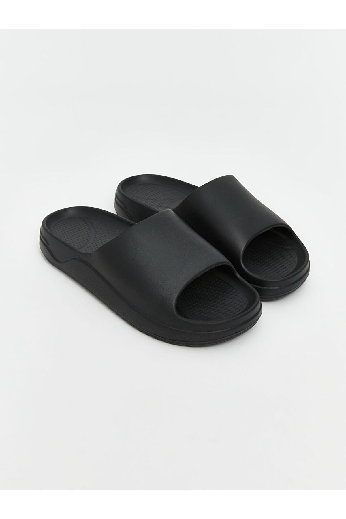 LC Waikiki-Create Your Style from Uzg Store |   Single Strap Men's Slippers 1