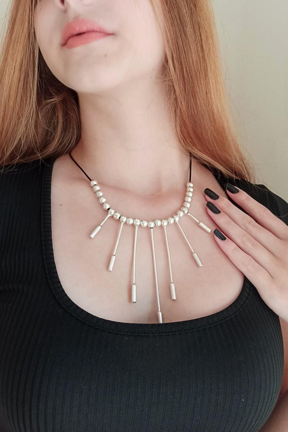 Antique necklace silver hotsell
