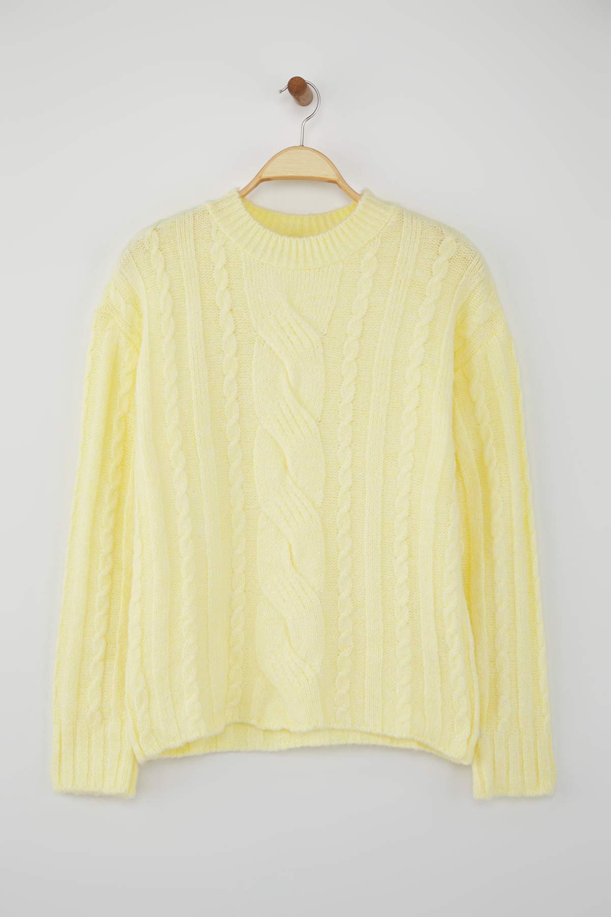 Trendyolmilla  Sarı Yumuşak Dokulu Saç Örgü Triko Kazak TWOAW26KZ00184 - Görsel 5