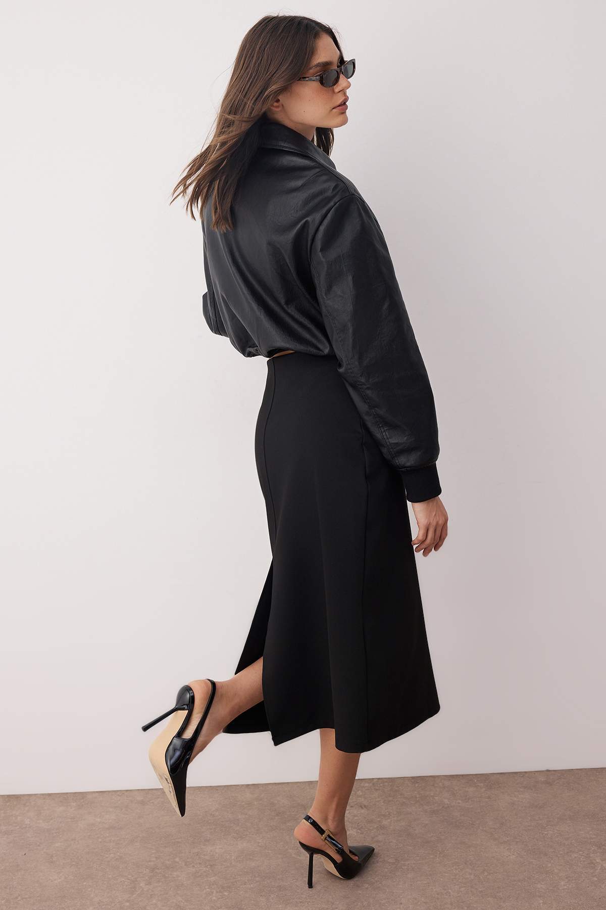 Trendyolmilla  Siyah A-line/Çan Açılan Esnek Midi Örme Etek TWOAW26ET00045 - Görsel 2