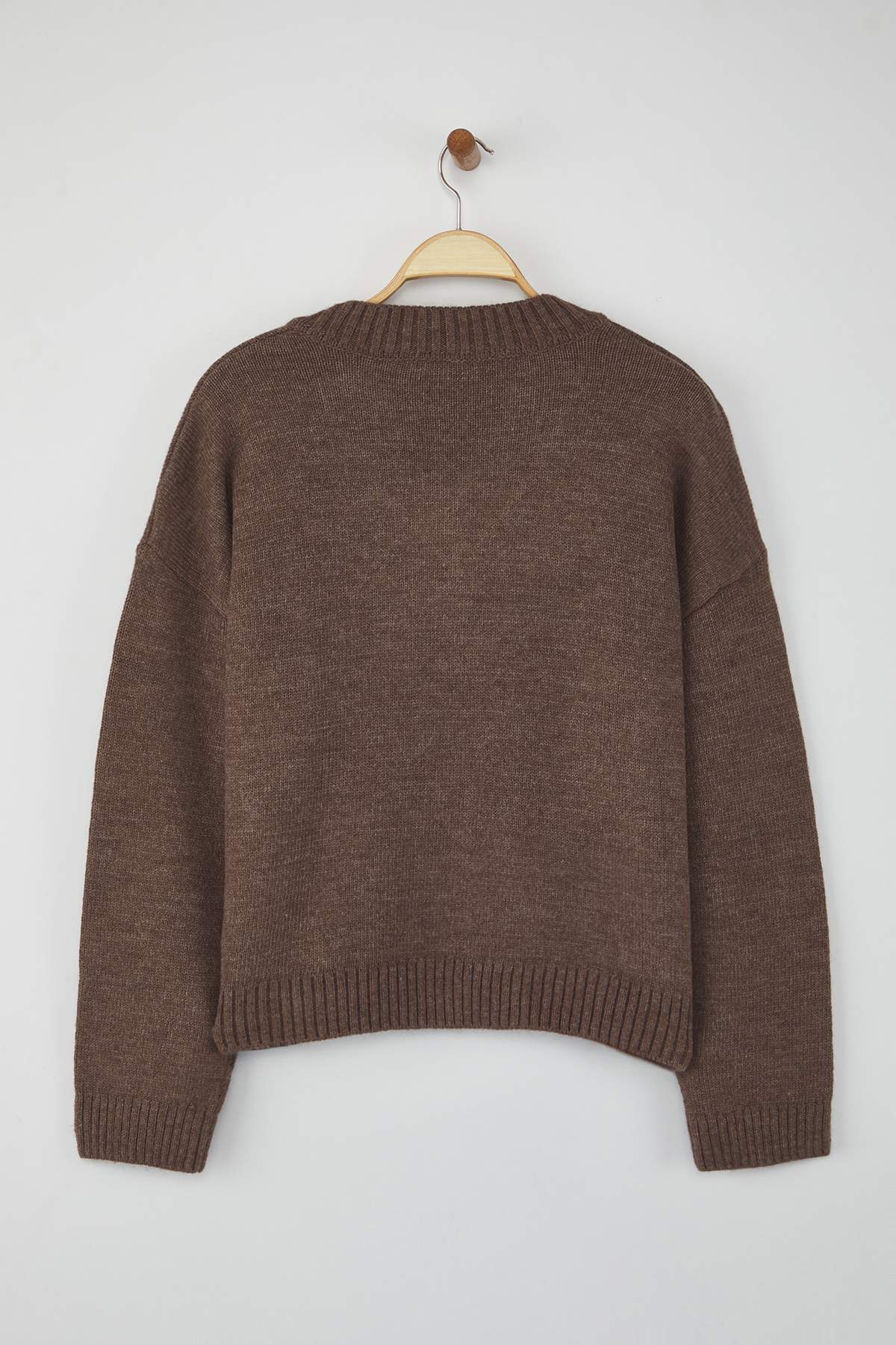 Trendyolmilla  Wardrobe Essentials Vizon Basic Geniş Kalıp Yumuşak Dokulu Triko Kazak | TWOAW26KZ00091 - Görsel 7