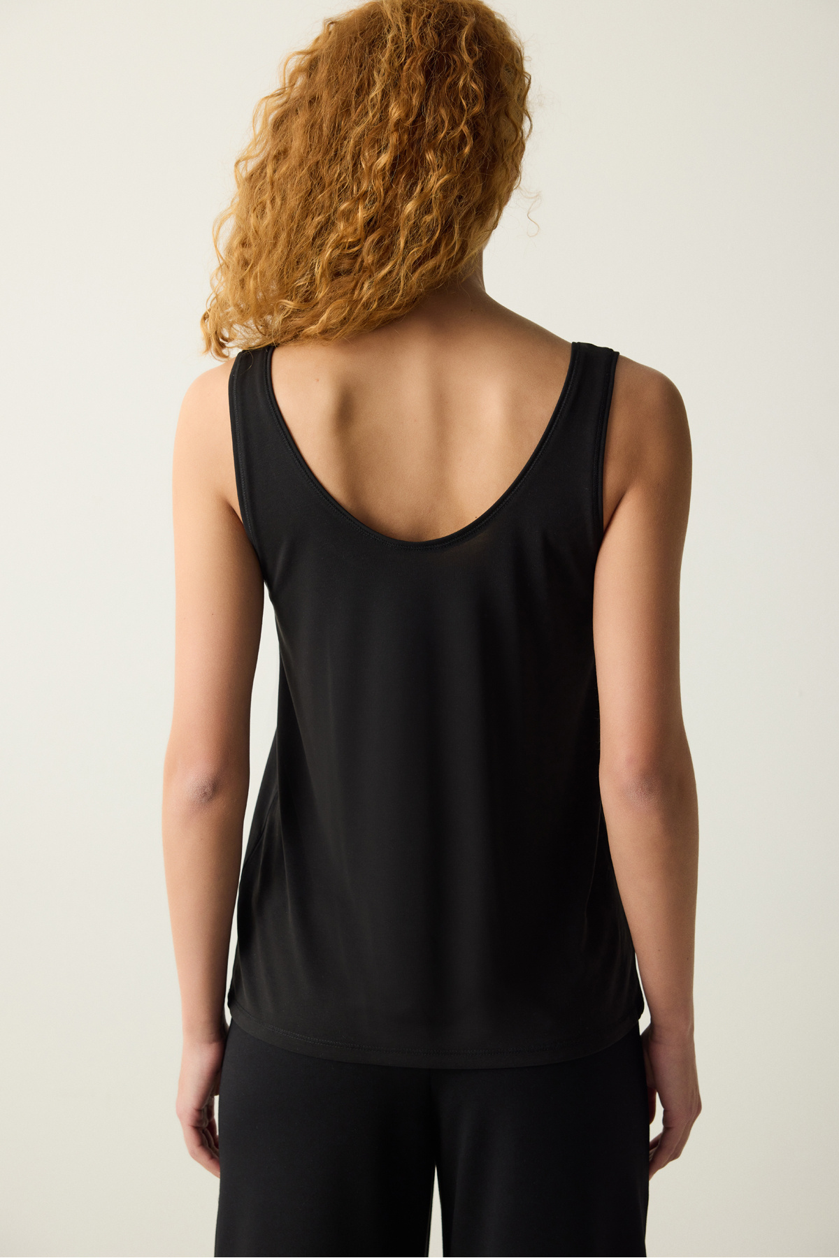 Penti-Modales schwarzes T-Shirt 6