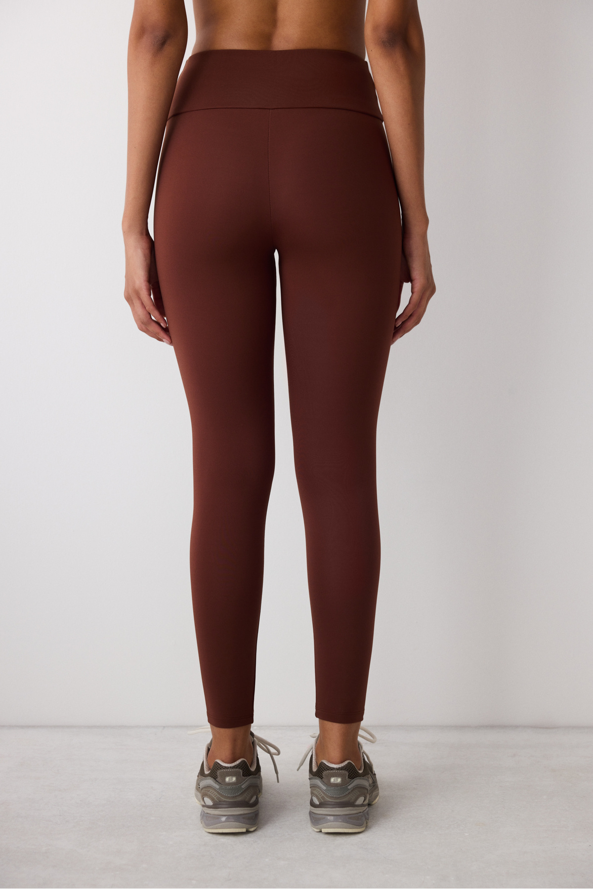 Penti-Braune, knöchellange, bequeme Thermo-Leggings mit hoher Taille 3