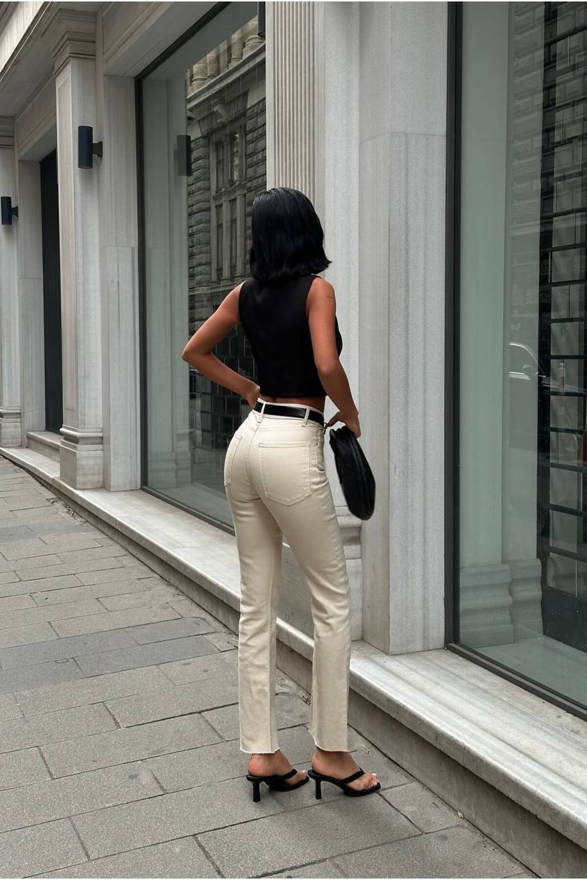 D'RECCY  KADIN MİNİ FLARE BİLEK BOY DENİM JEAN KOT PANTOLON - Görsel 6