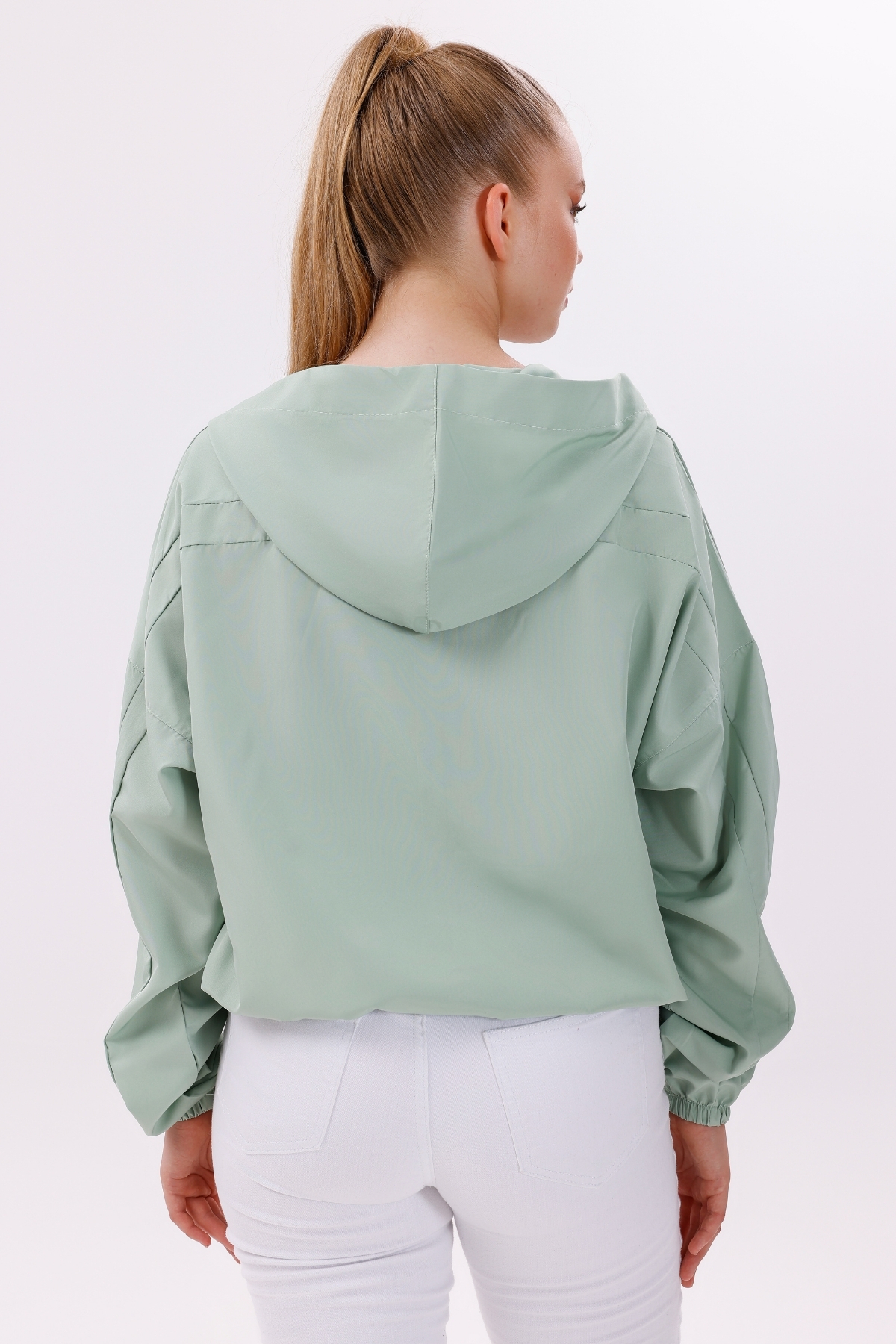 freemen  Kadın Su Yeşili Kapüşonlu Şık ve Rahat Tasarımlı Rüzgar Geçirmez Mevsimlik Yağmurluk - Görsel 7
