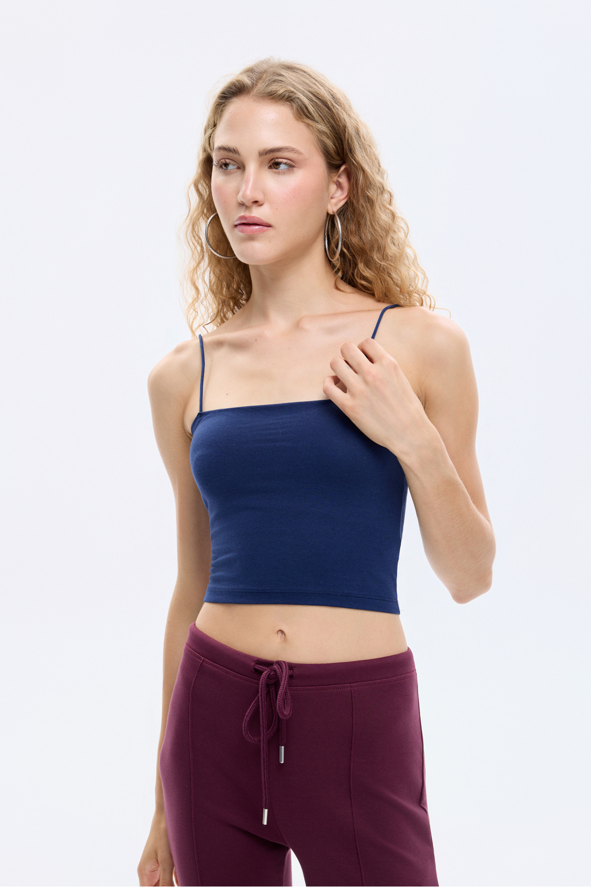 Quzu-Modal Strap Crop Basic Undershirt Navy Blue 3