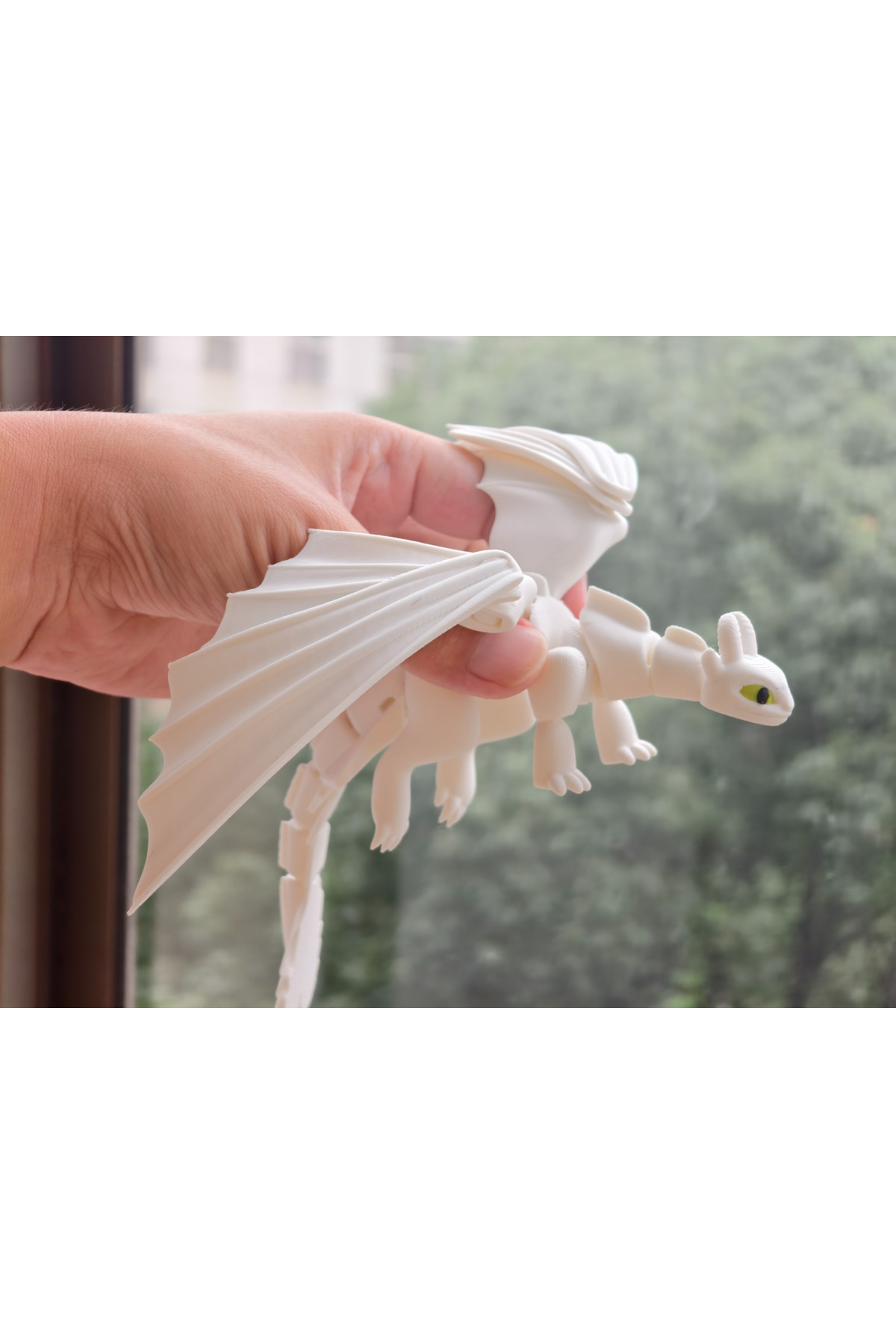 Light Fury – Toothless’ın Eşi Mini Heykel