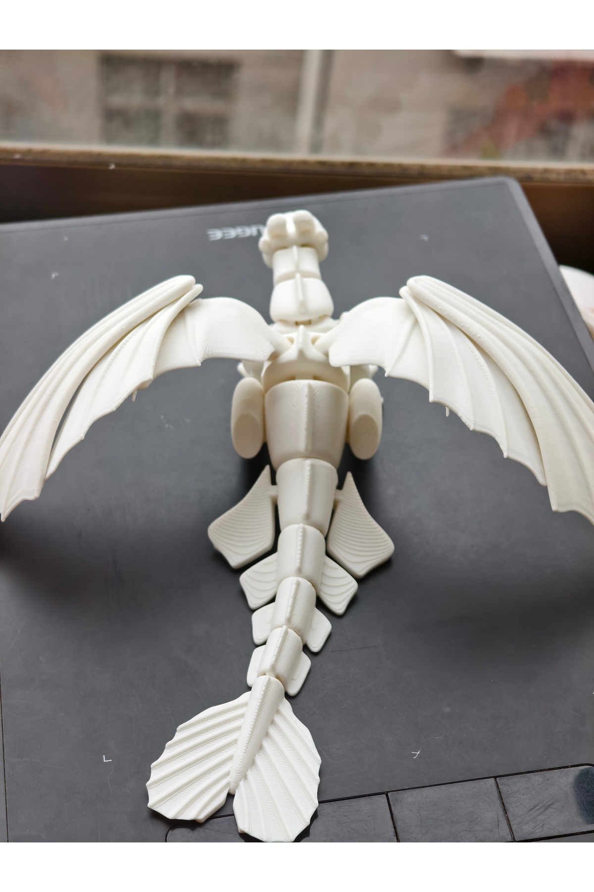 Light Fury – Toothless’ın Eşi Mini Heykel