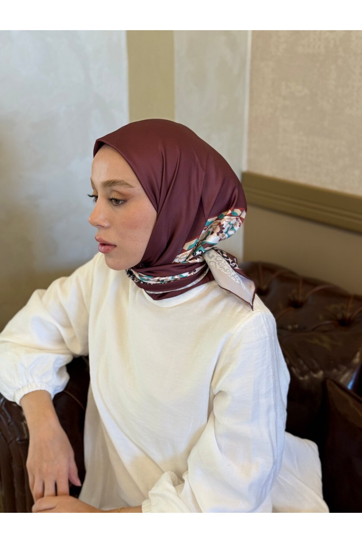 Modakaşmir-Leoflora Pattern Twill Scarf 2