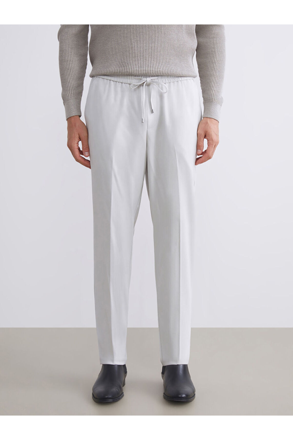 LC Waikiki-Sparkling Selections from Shining Store |   Standard Fit Men's Trousers 3
