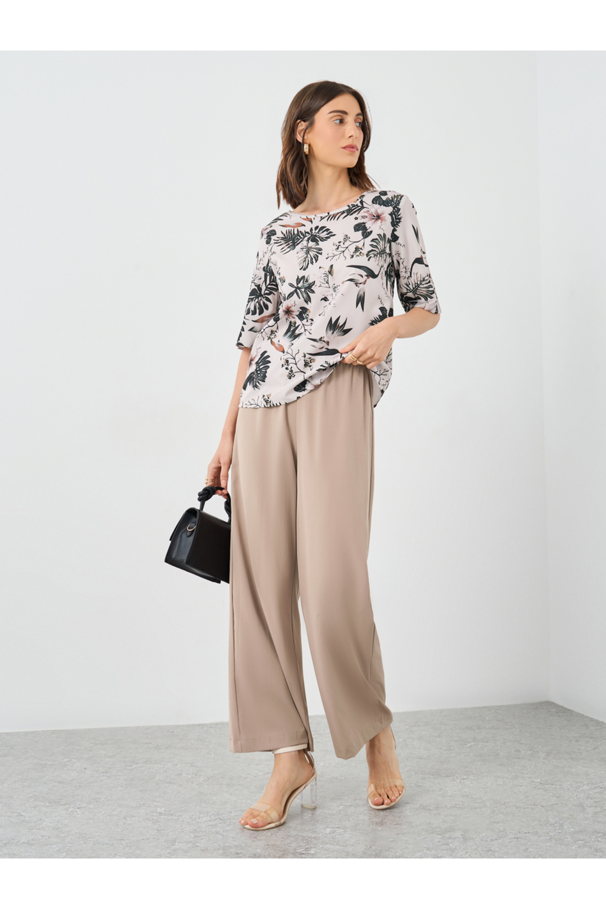 Styli Women Floral Top and Wide Leg Pants Co-Ords