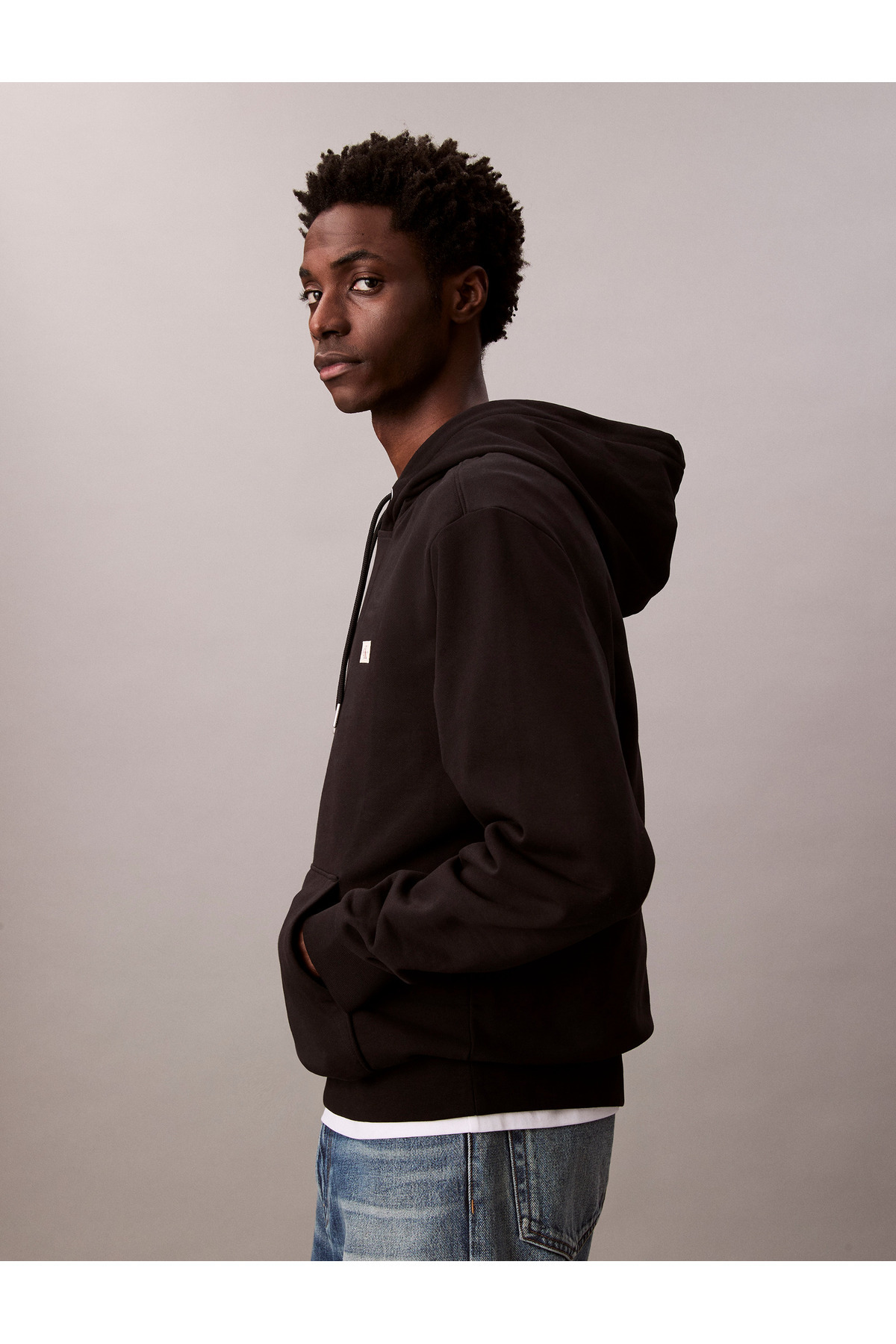 Calvin Klein-Calvin Klein Men Black Cotton Terry Badge Hoodie 5