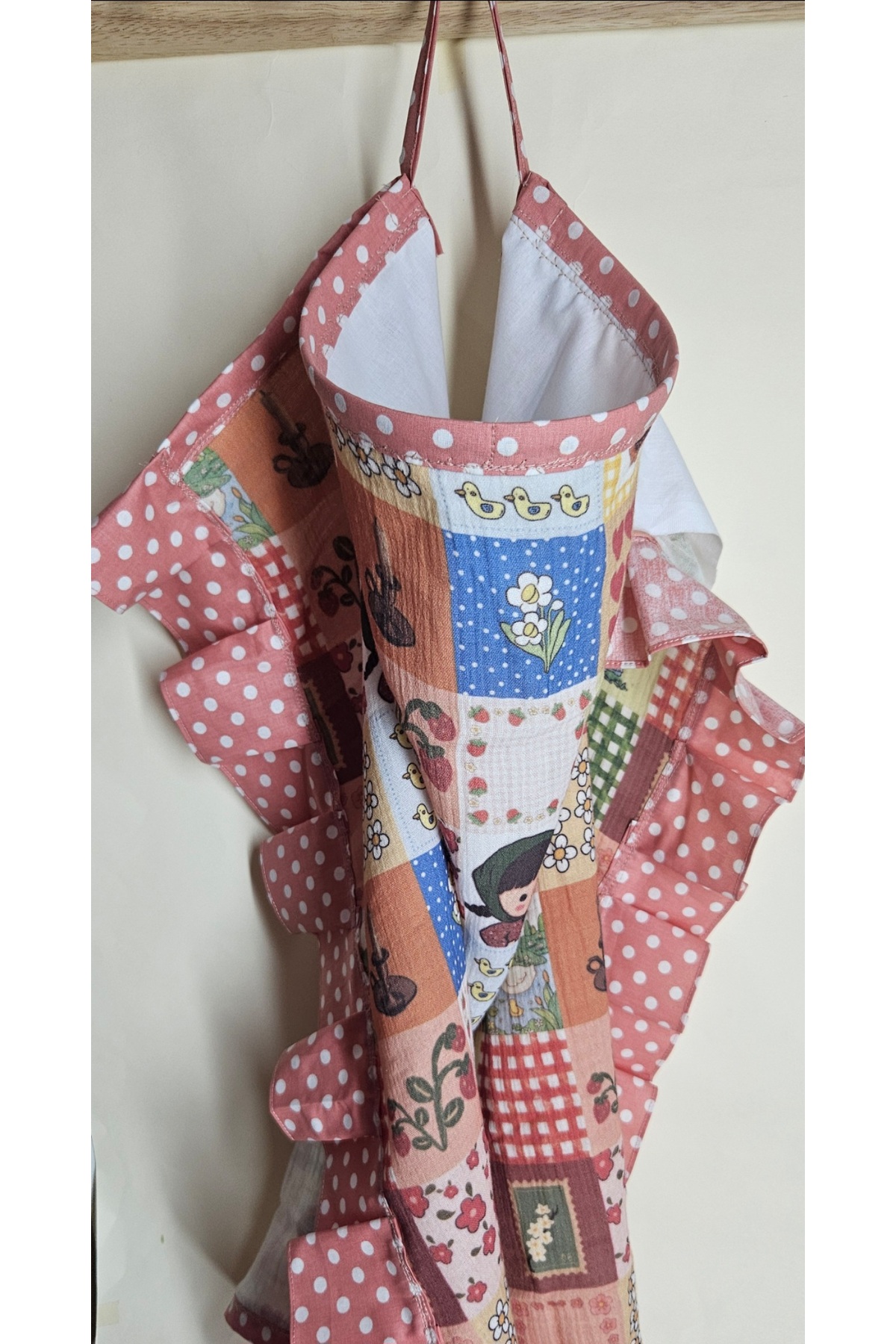 Leylace Yeni Renkli Masal desenli Pamuk Poplin Kumaş, Balenli Bebek Emzirme Önlüğü, Örtüsü 18 fotoğrafı 3 (önizleme)