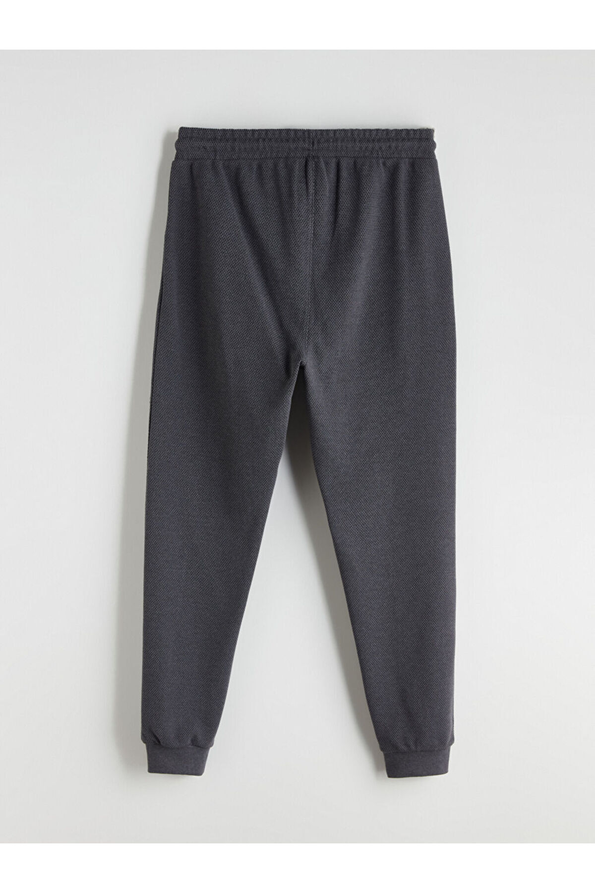 LC Waikiki-Create Your Style from Uzg Store |   Standard Fit Men's Jogger Sweatpants 6