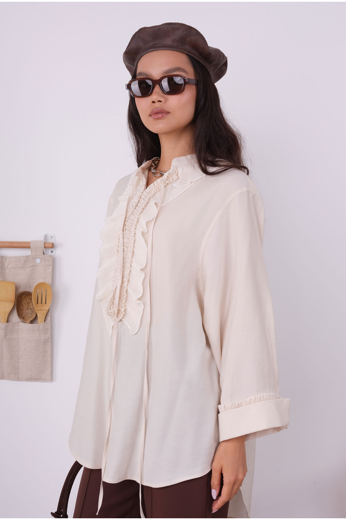 HEQA-Pleated Detailed Blouse Bone 6