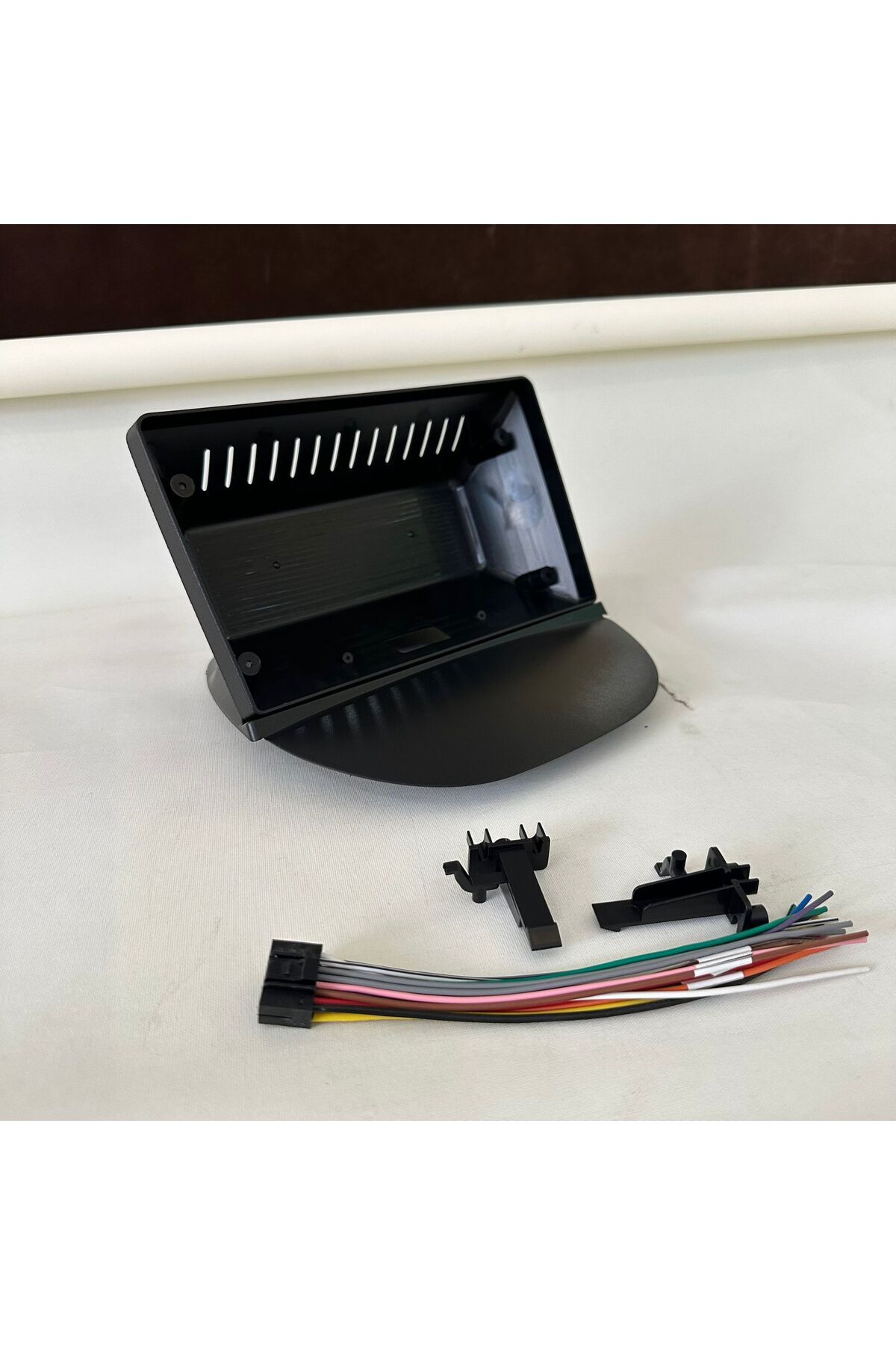 ALCARS RENAULT SYMBOL 2010-2012 9 İNC MULTİMEDYA ÇERÇEVESİ