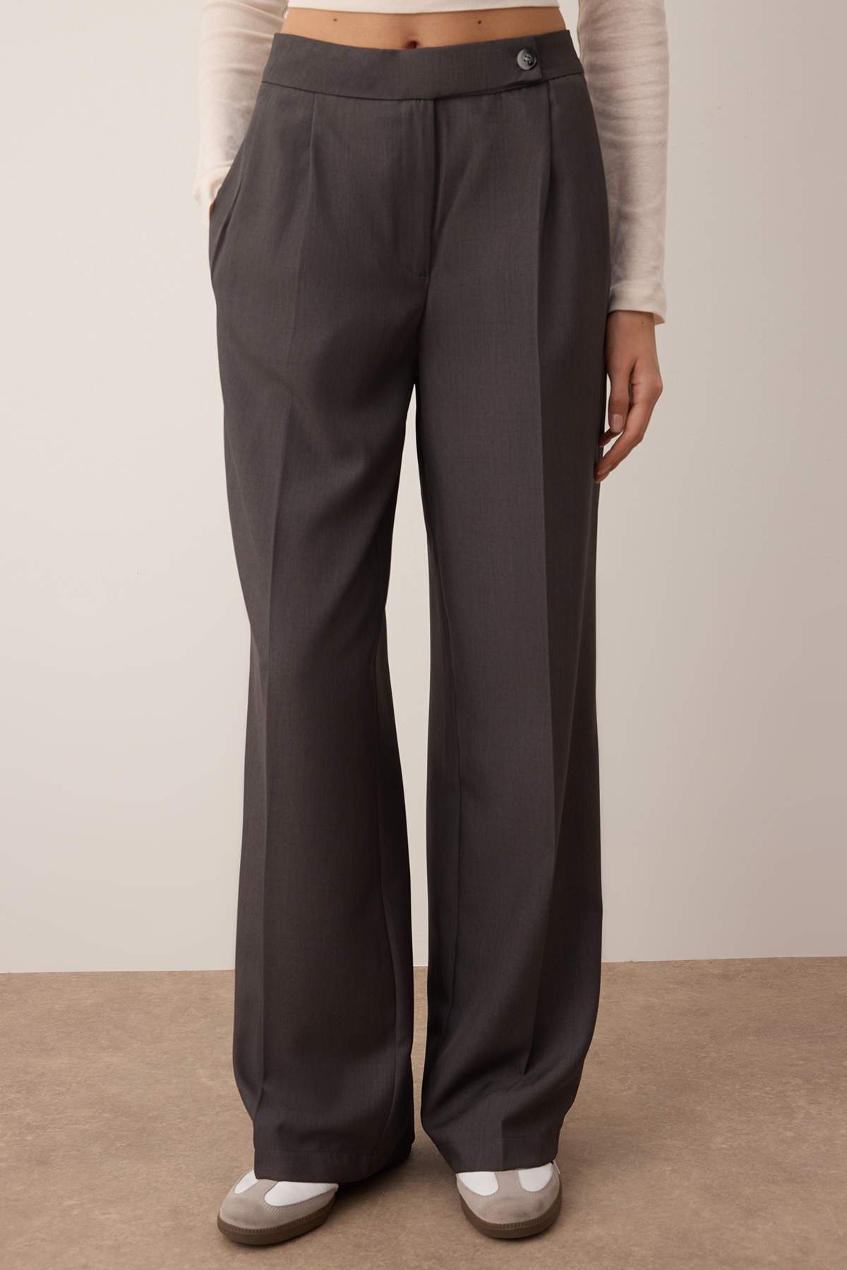 Trendyolmilla  Gri Wide Leg/Geniş Paça Yüksek Bel Dokuma Pantolon TWOAW26PL00036 - Görsel 3