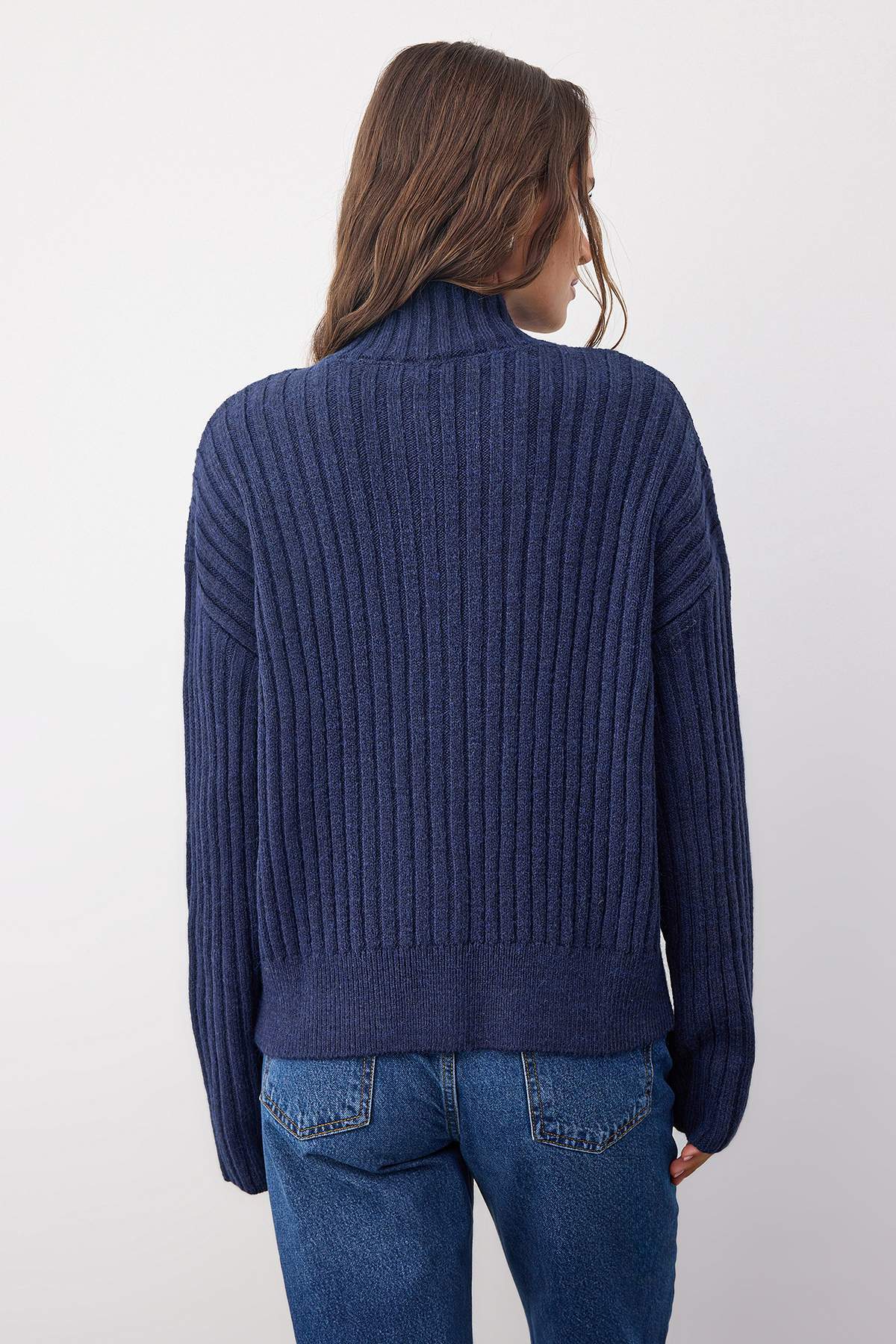 Trendyolmilla  Wardrobe Essentials Lacivert Geniş Kalıp Fitilli Yumuşak Dokulu Triko Hırka | TWOAW26HI00091 - Görsel 4