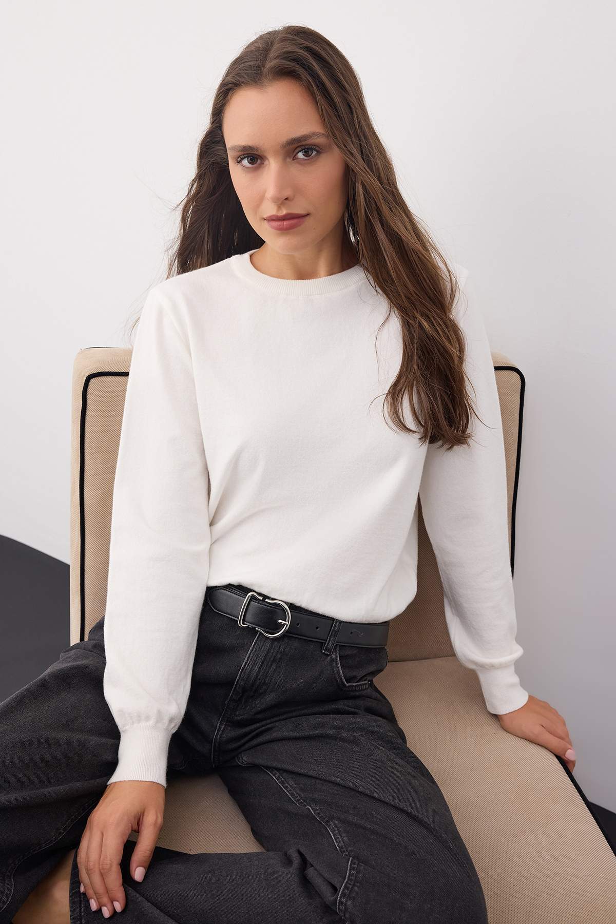 Trendyolmilla  Wardrobe Essentials Ekru Premium İplik/Özel İplikli Basic Triko Kazak | TWOAW26KZ00095