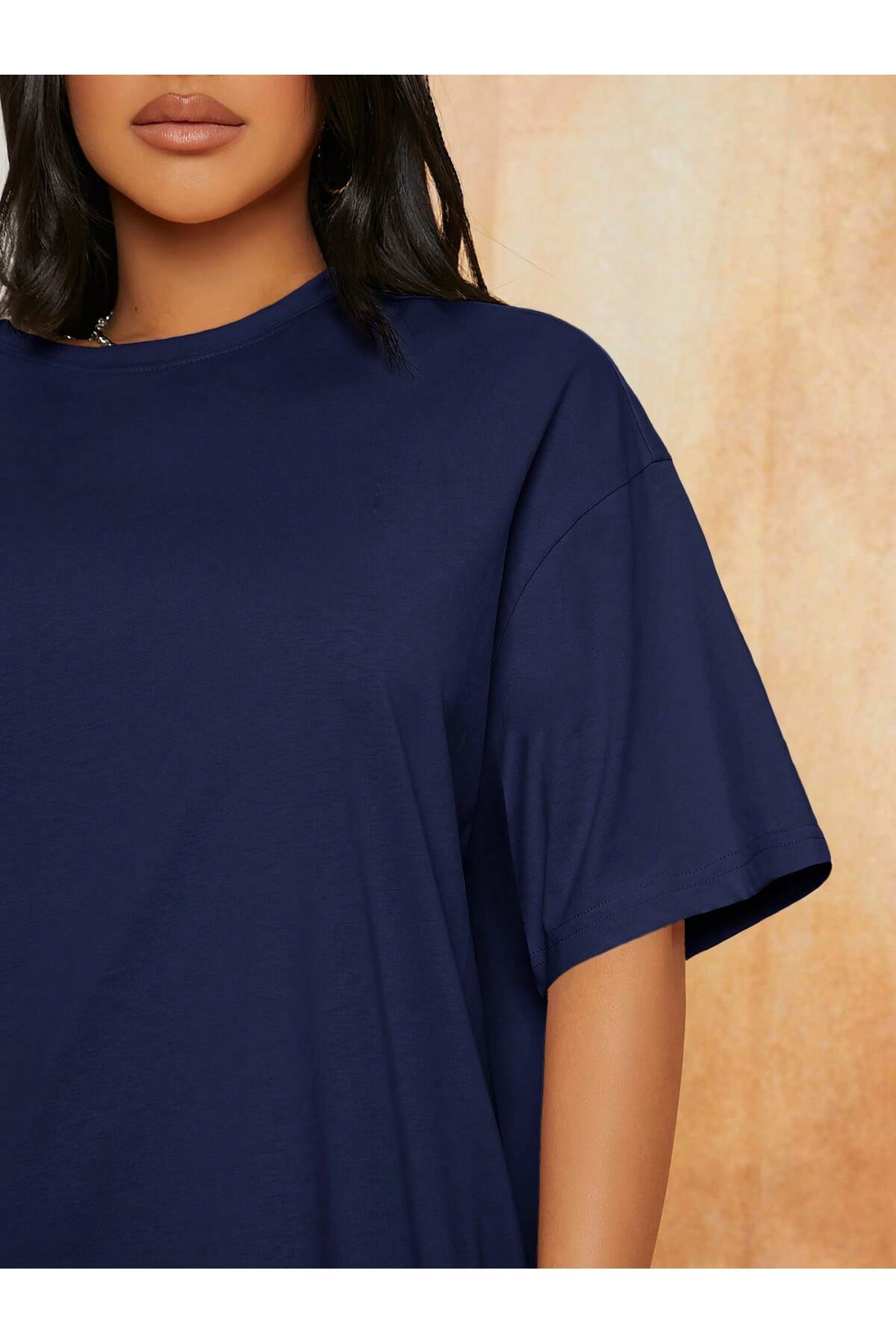 DAXİS Sportwear Company KADIN Rahat Kesim Bisiklet Yaka Tişört görsel 3