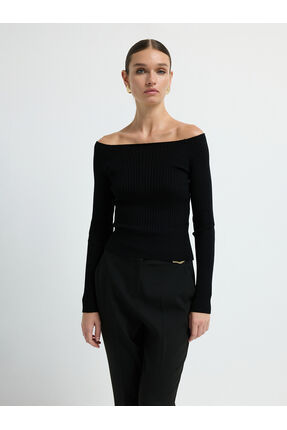 adL Yakası Açık Triko Kazak