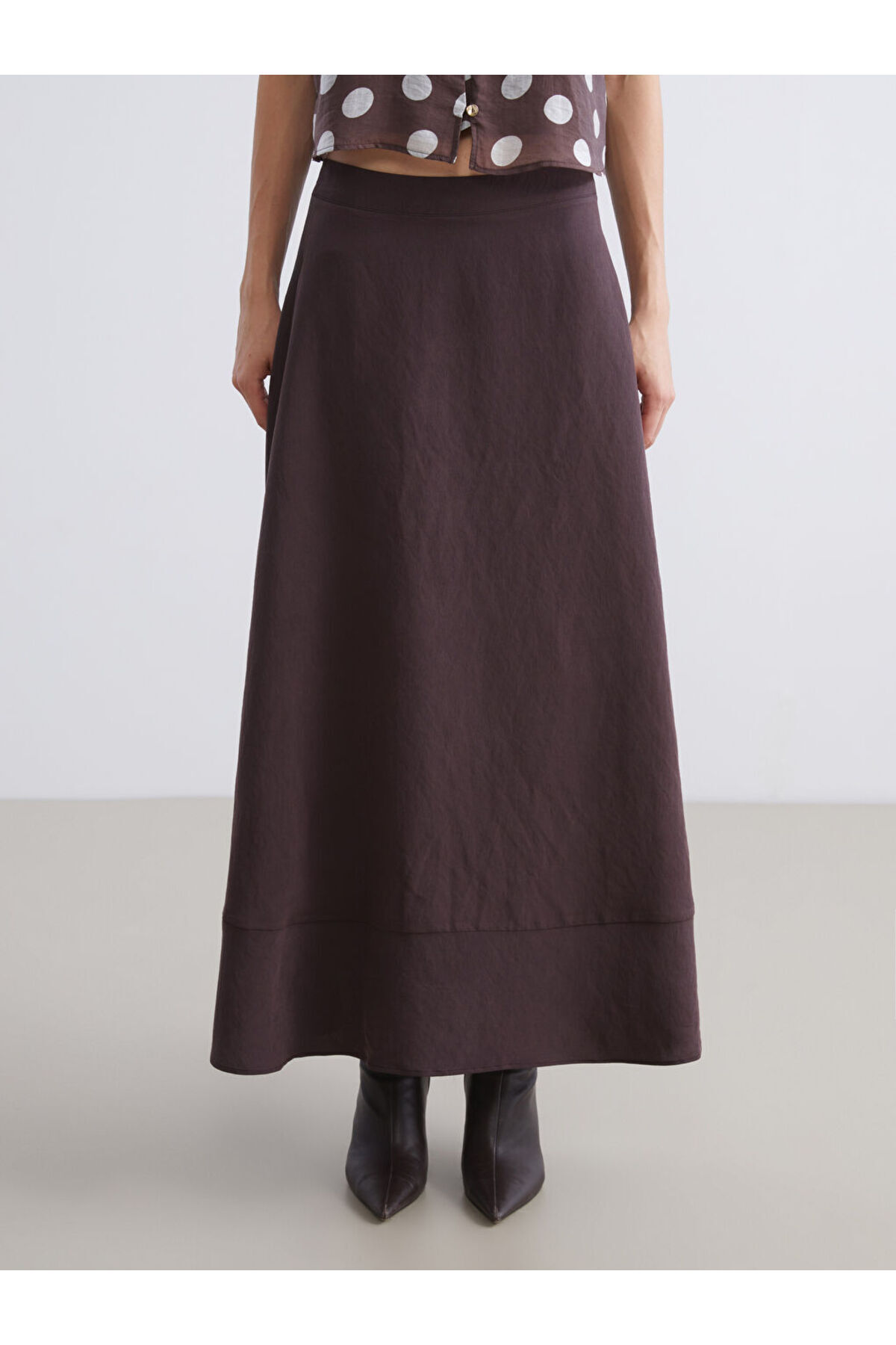 LC Waikiki-Create Your Style with Uzg Store |   Modal Blend A-Line Skirt with Zipper at Waist 2