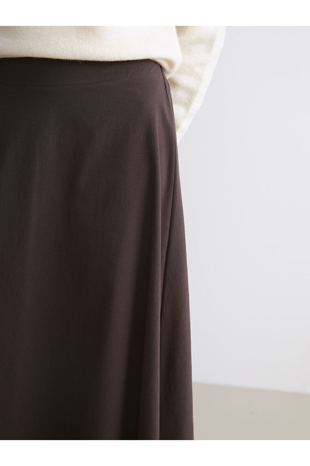 LC Waikiki-Sparkling Selections from Shining Store |   Elastic Waist Flared Skirt 4