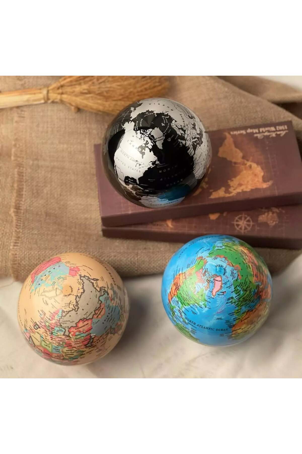 Wolawood-Magic 360 °   Rotating Tutorial Illuminated Ellipse World Map Globe Automatic Rotation Gift Decor 7