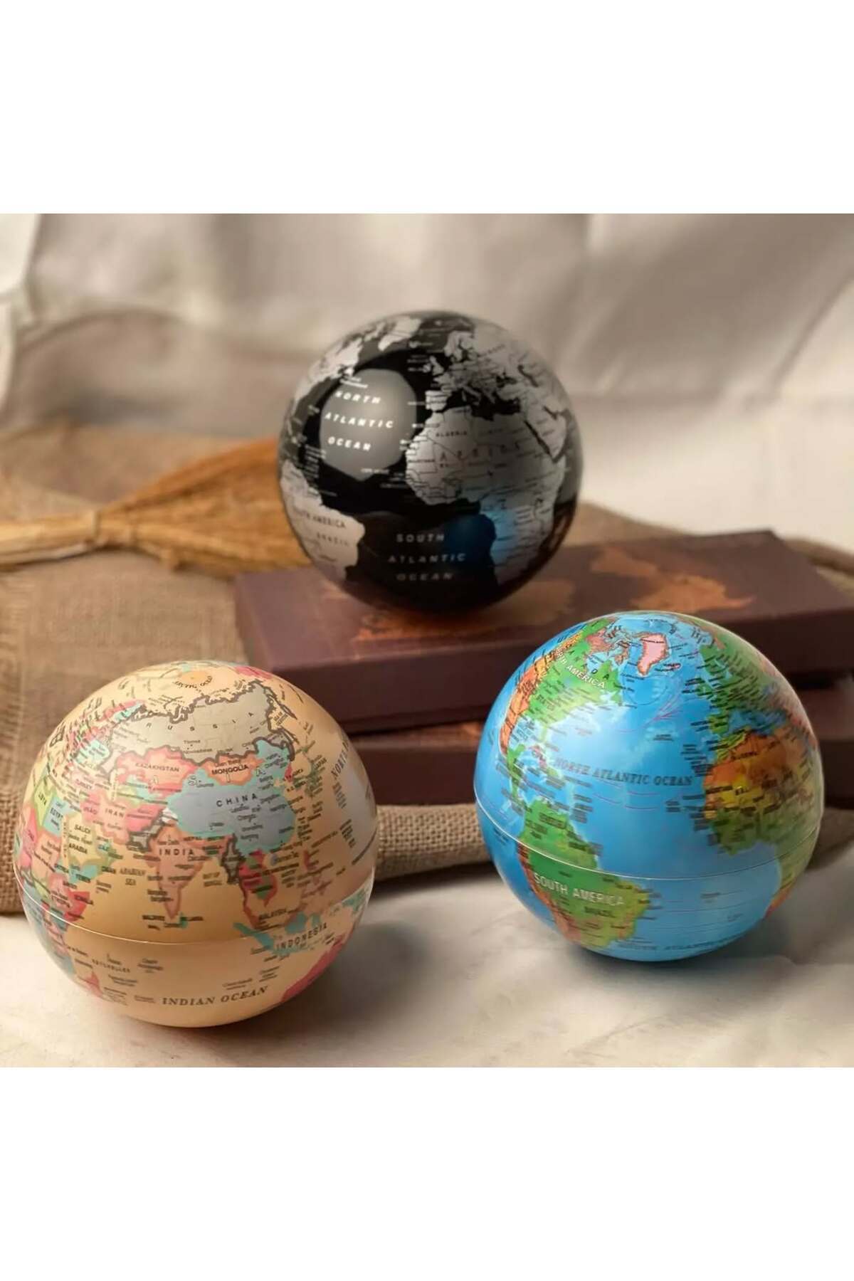 Wolawood-Magic 360 °   Rotating Tutorial Illuminated Ellipse World Map Globe Automatic Rotation Gift Decor 5
