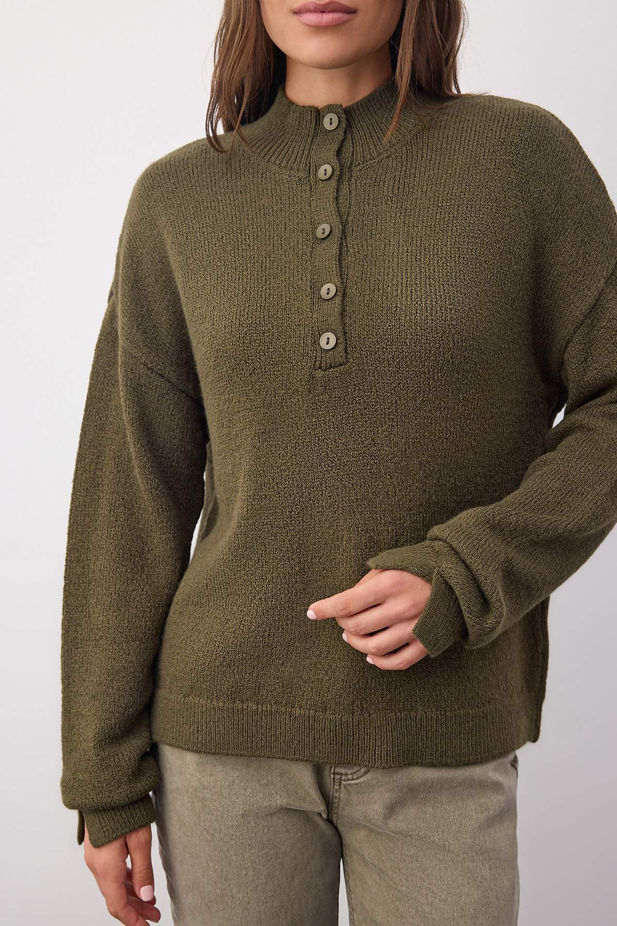 Trendyolmilla  Wardrobe Essentials Haki Yumuşak Dokulu Triko Kazak | TWOAW26KZ00074 - Görsel 3