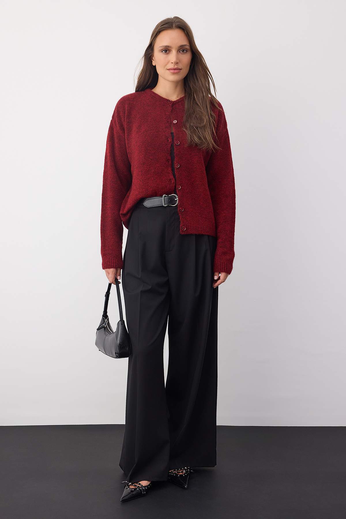 Trendyolmilla  Wardrobe Essentials Kırmızı Yumuşak Dokulu Triko Hırka | TWOAW26HI00082 - Görsel 2