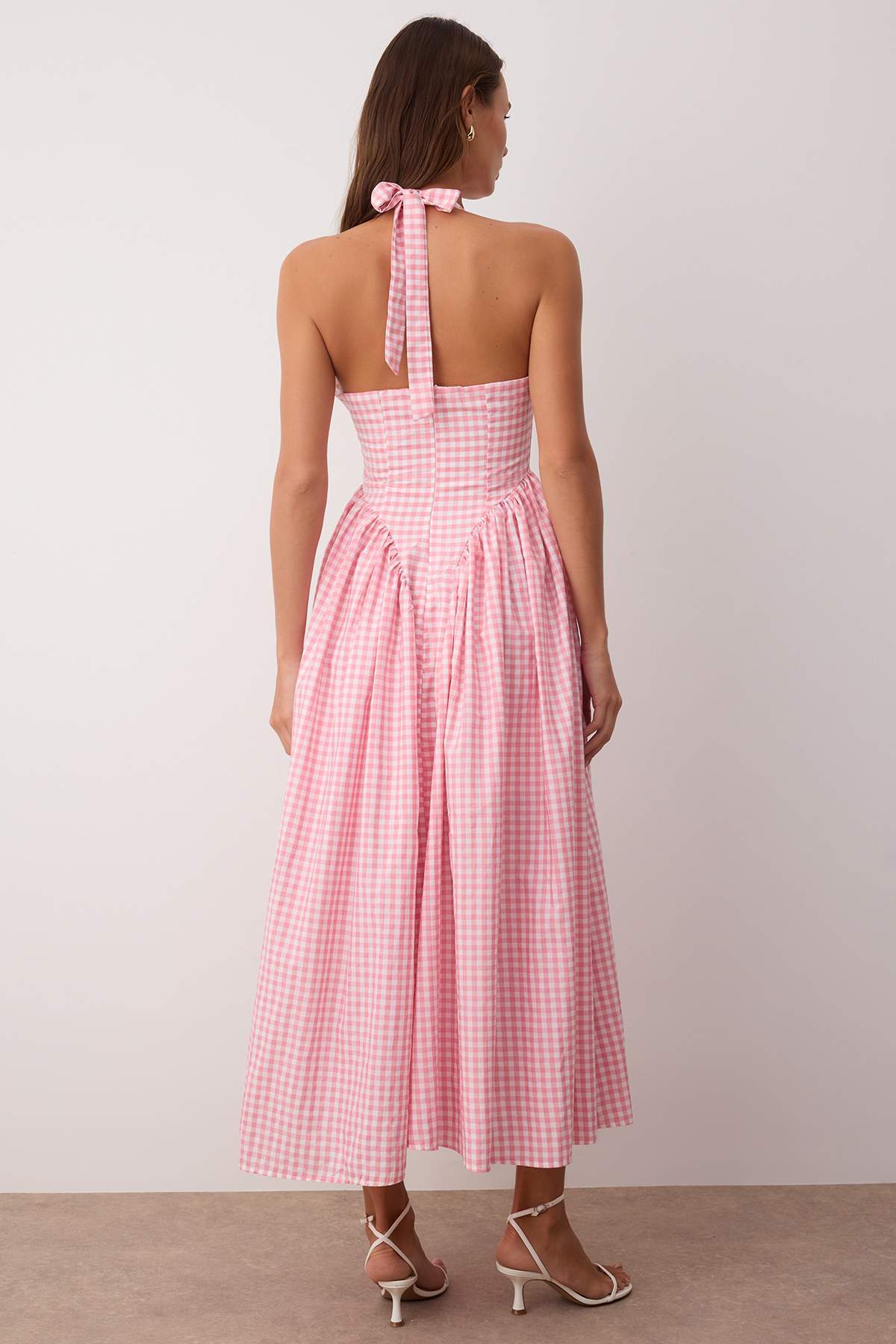 Trendyolmilla  Pembe Pötikare Desenli Belden Açılan Dokuma Maxi Elbise TWOSS25EL00874 - Görsel 4