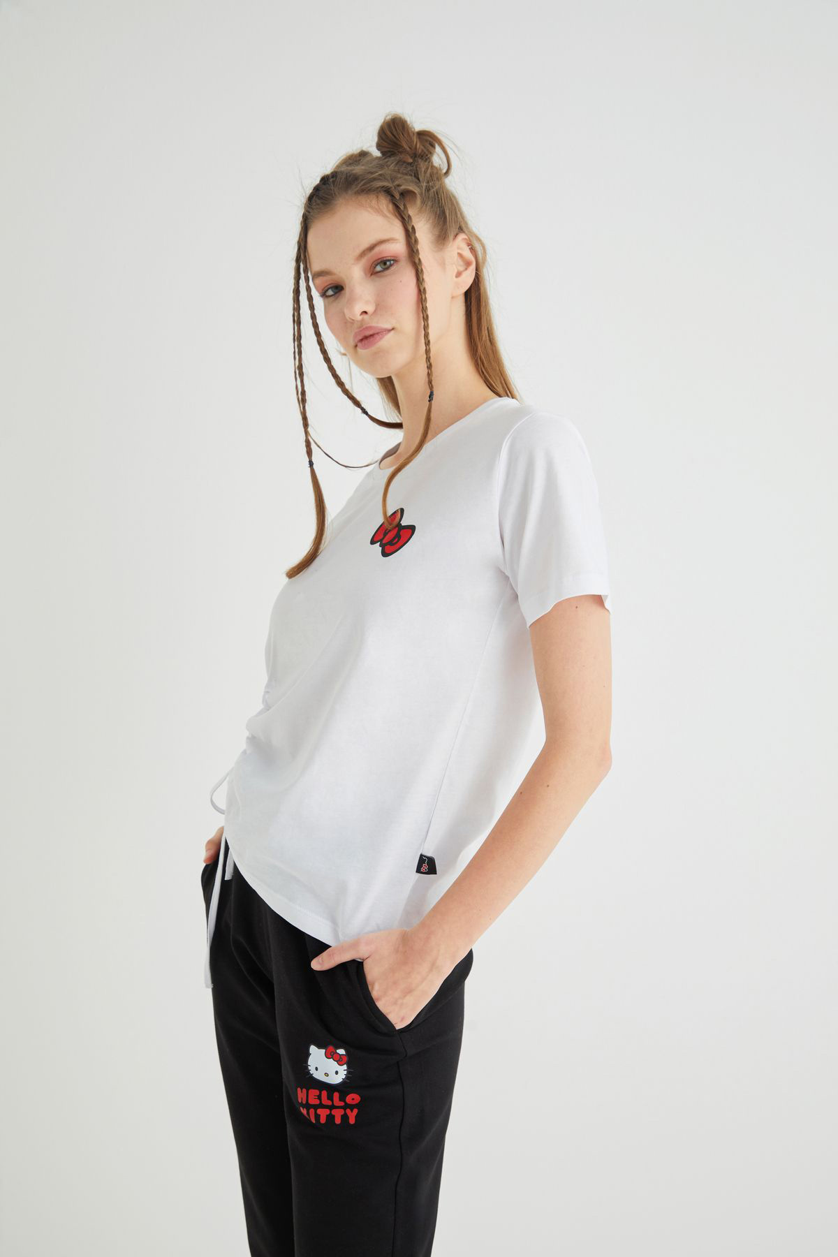 Hello Kitty-Licensed Printed White T-Shirt Regular Fit 5