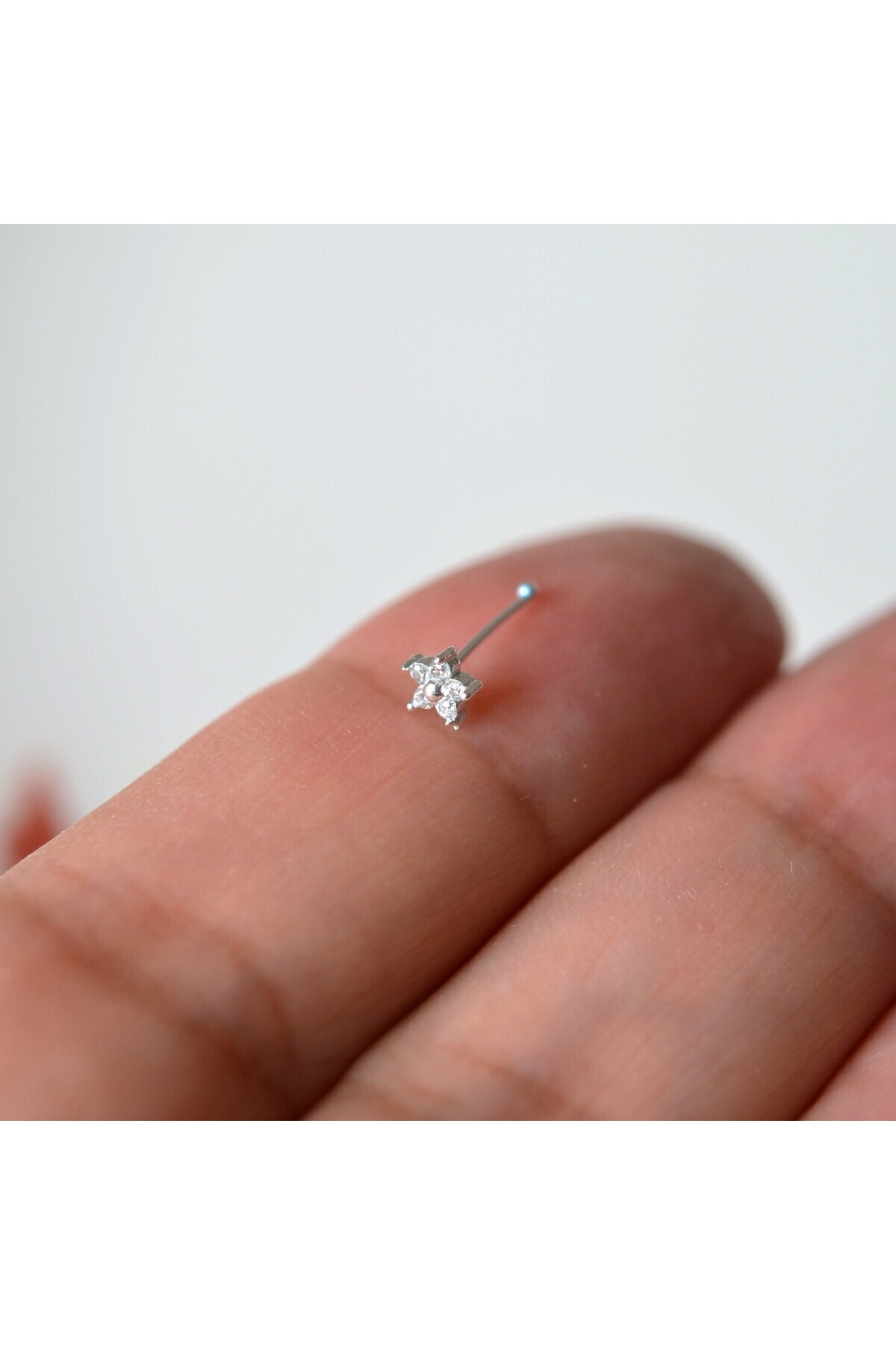 Heppii 925 Ayar Gümüş Çiçek Hızma Burun Piercing görsel 2