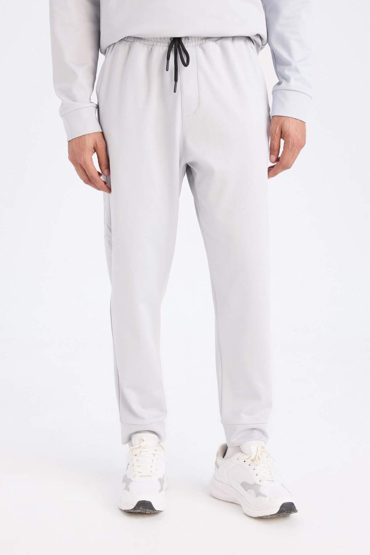 DeFacto-بنطال رياضي DeFactoFit Sportsman Standard Fit Jogger مع قماش غواص سكوبا ناعم من الداخل D7308AX25SP 8
