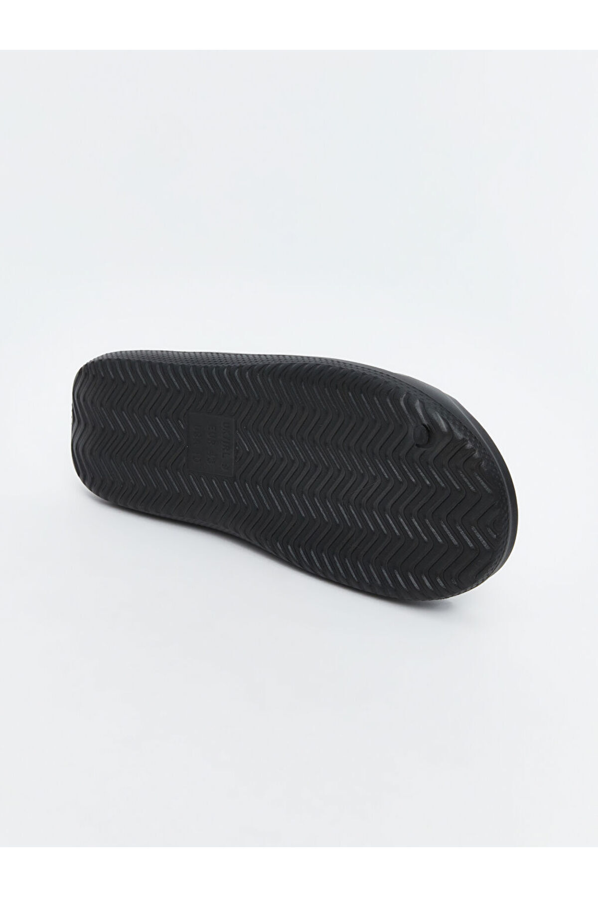 LC Waikiki-Sparkling Selections from Shining Store |   Printed Single Strap Men's Slippers 4