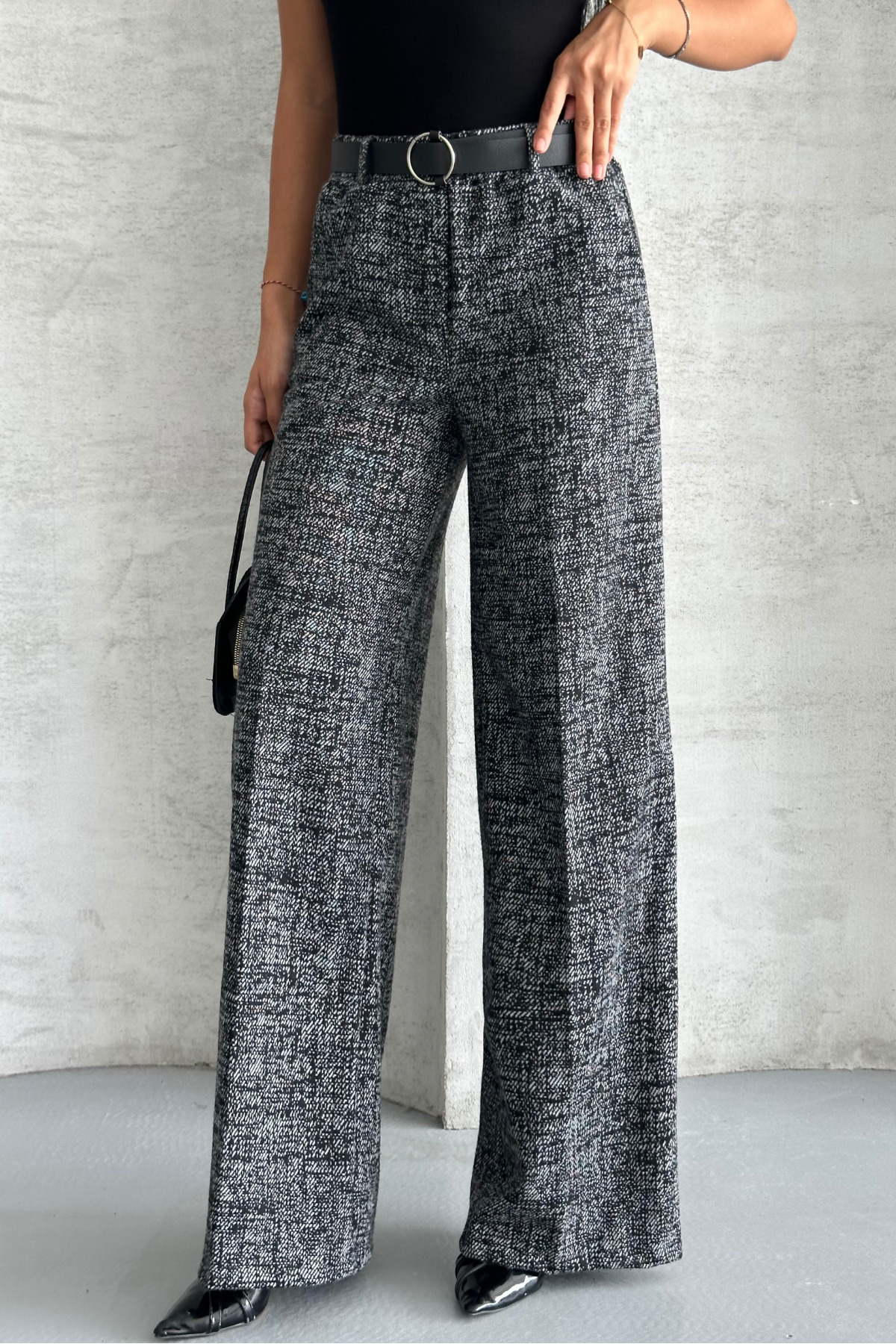 macharel jeans Жіночі широкі штани з кишенями та поясом у стилі палаццо