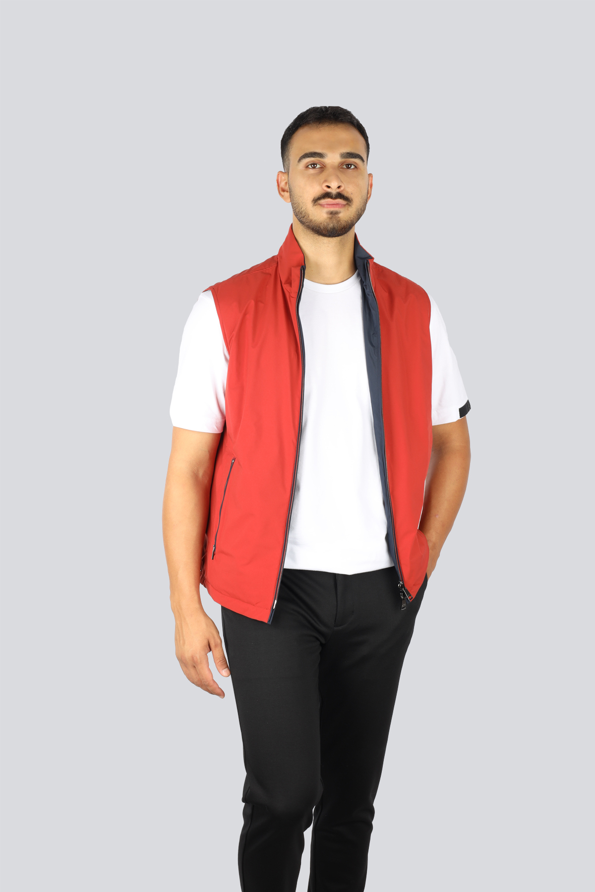 پال اند شارک جلیقه مردانه دو طرفه یقه ایستاده زیپ دار قرمز-سرمه‌ای ۱۴۳۱۲۶۰۴-۶۳۶