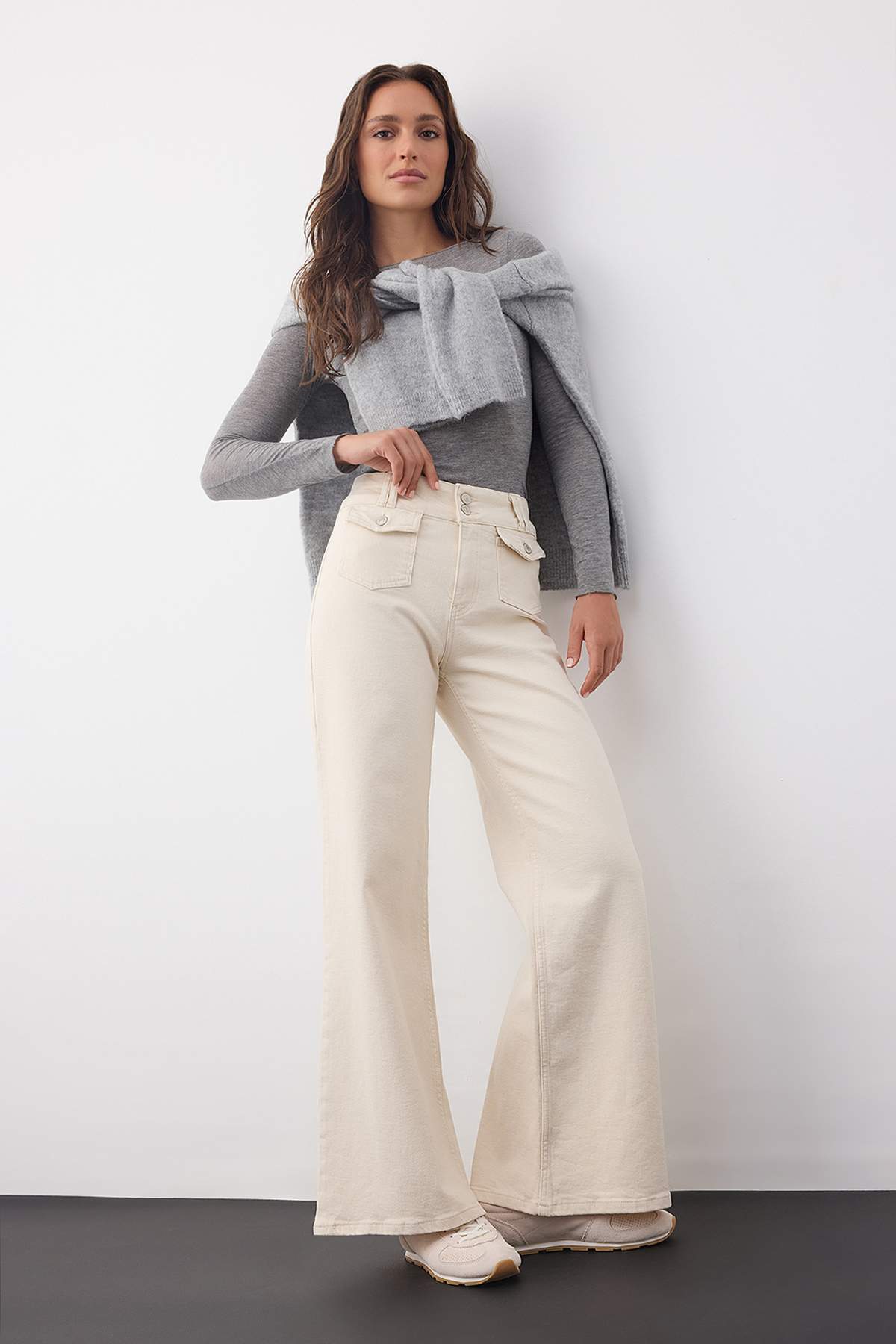 Trendyolmilla  Wardrobe Essentials Ekru Yüksek Bel Cep Detaylı Comfort Esnek Wide Leg Palazzo Jeans TWOAW26JE00120 - Görsel 3