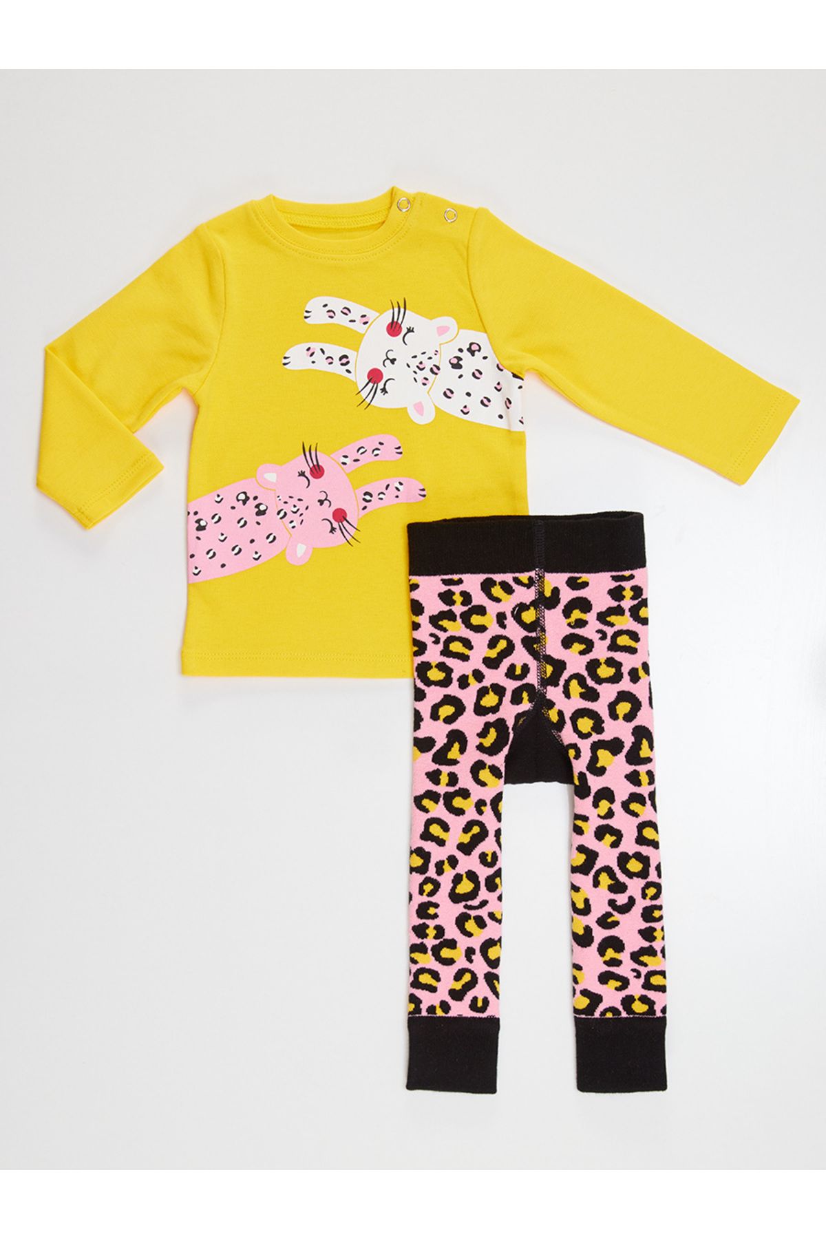 Denokids-T-Shirt-Strumpfhosen-Set für Mädchen mit Leopardenmuster 4