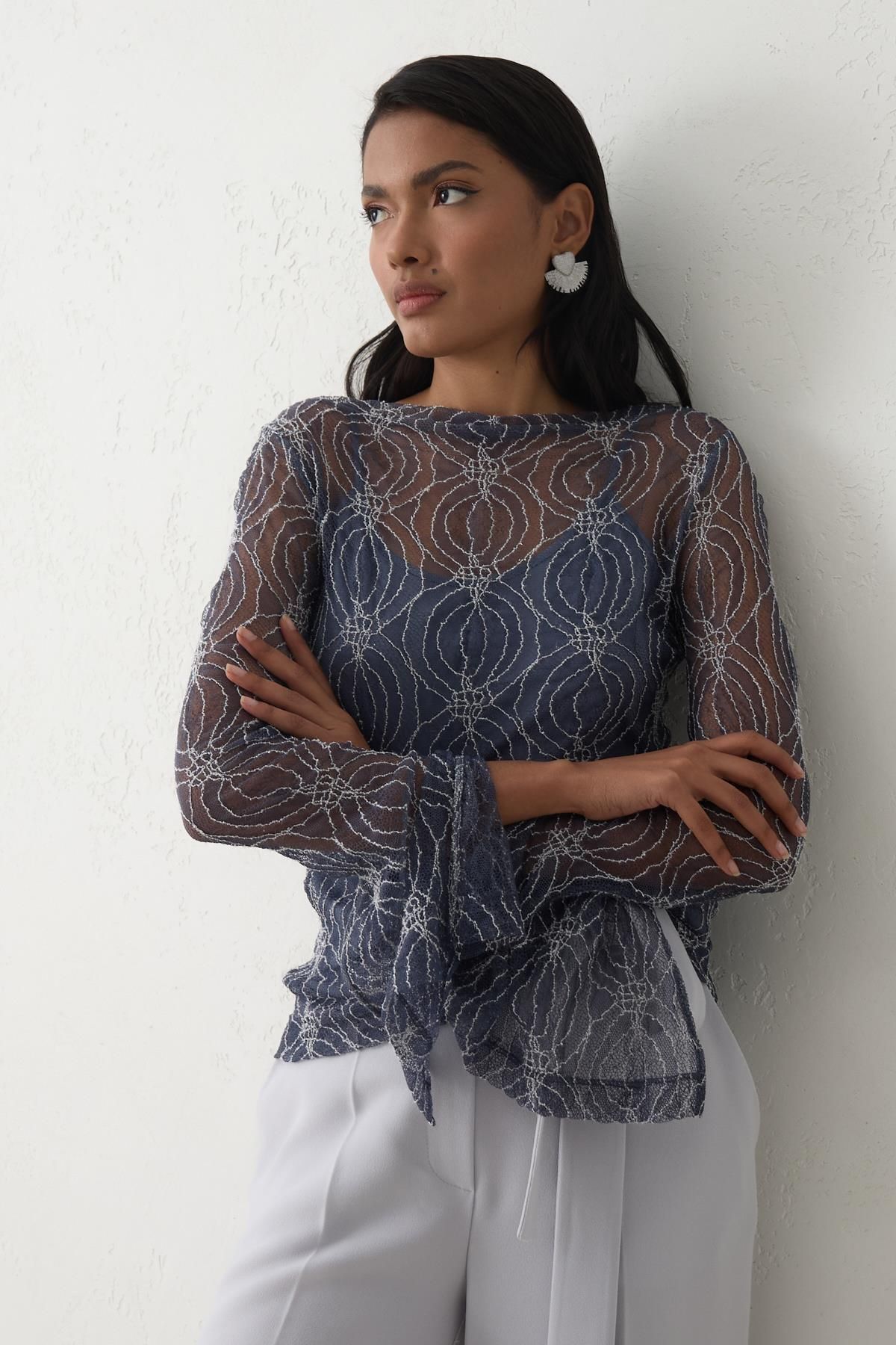 Setre-Indigo Lace Slim Fit Transparent Inner Lining Detailed Patterned Long Sleeve Blouse 5