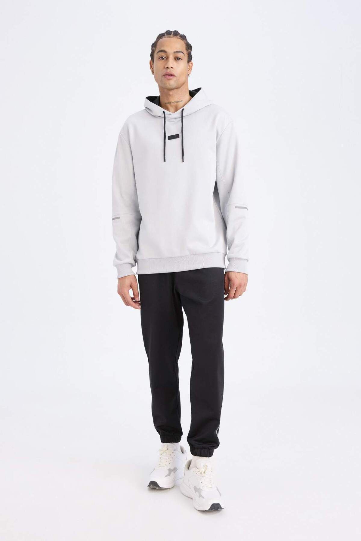 DeFacto-بنطال رياضي DeFactoFit Standard Fit Sports Jogger مع جيوب وخصر مطاطي D3742AX24WN 1