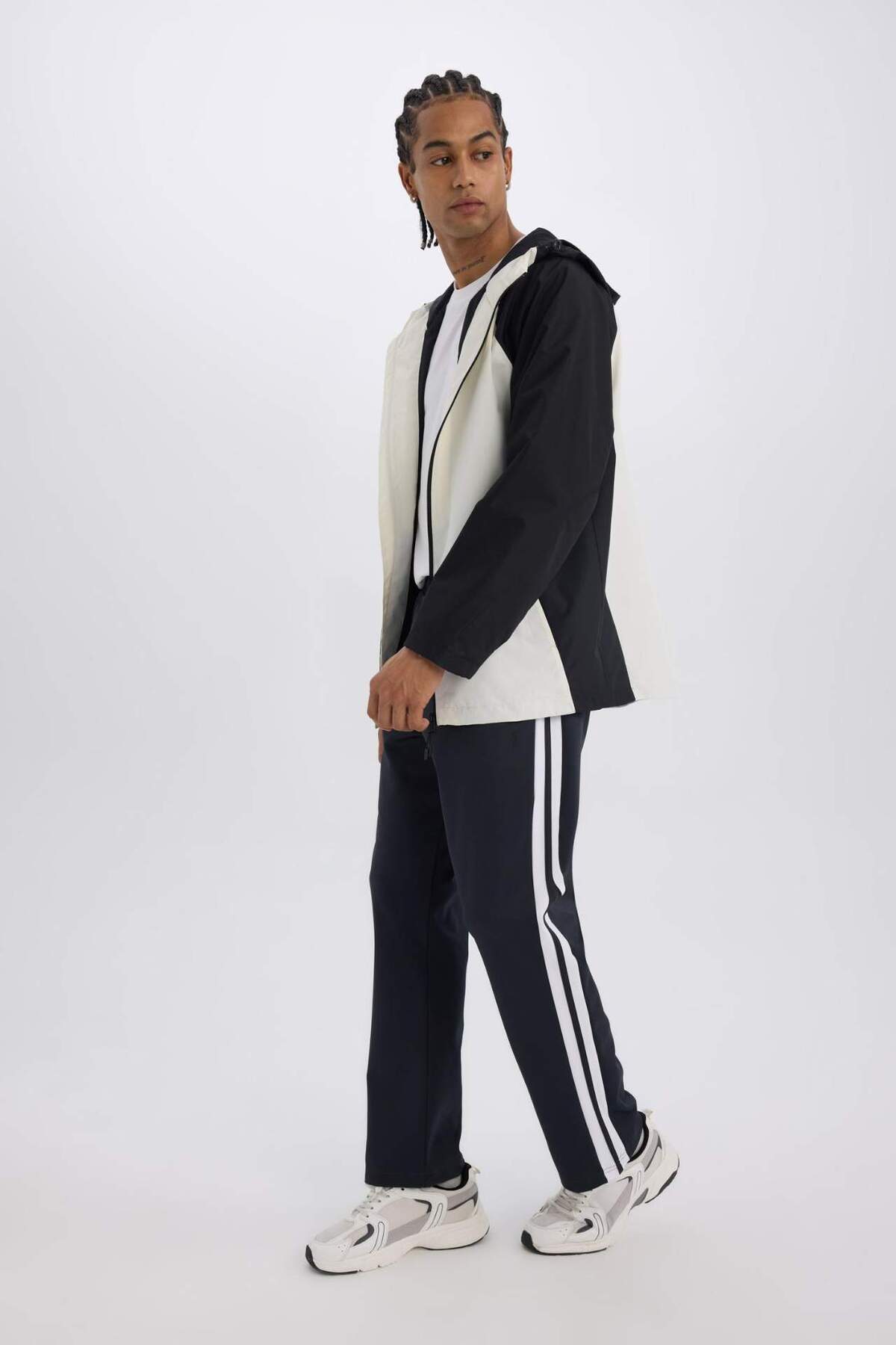 DeFacto-Skuba Diving Fabric Jogger - Standard Fit, E3932ax24wn 3