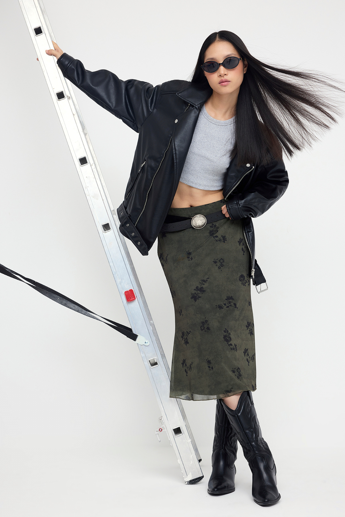 Trendyolmilla  Haki Çiçek Baskılı Bodycon Tül Esnek Örme Etek TWOAW26ET00036 - Görsel 5