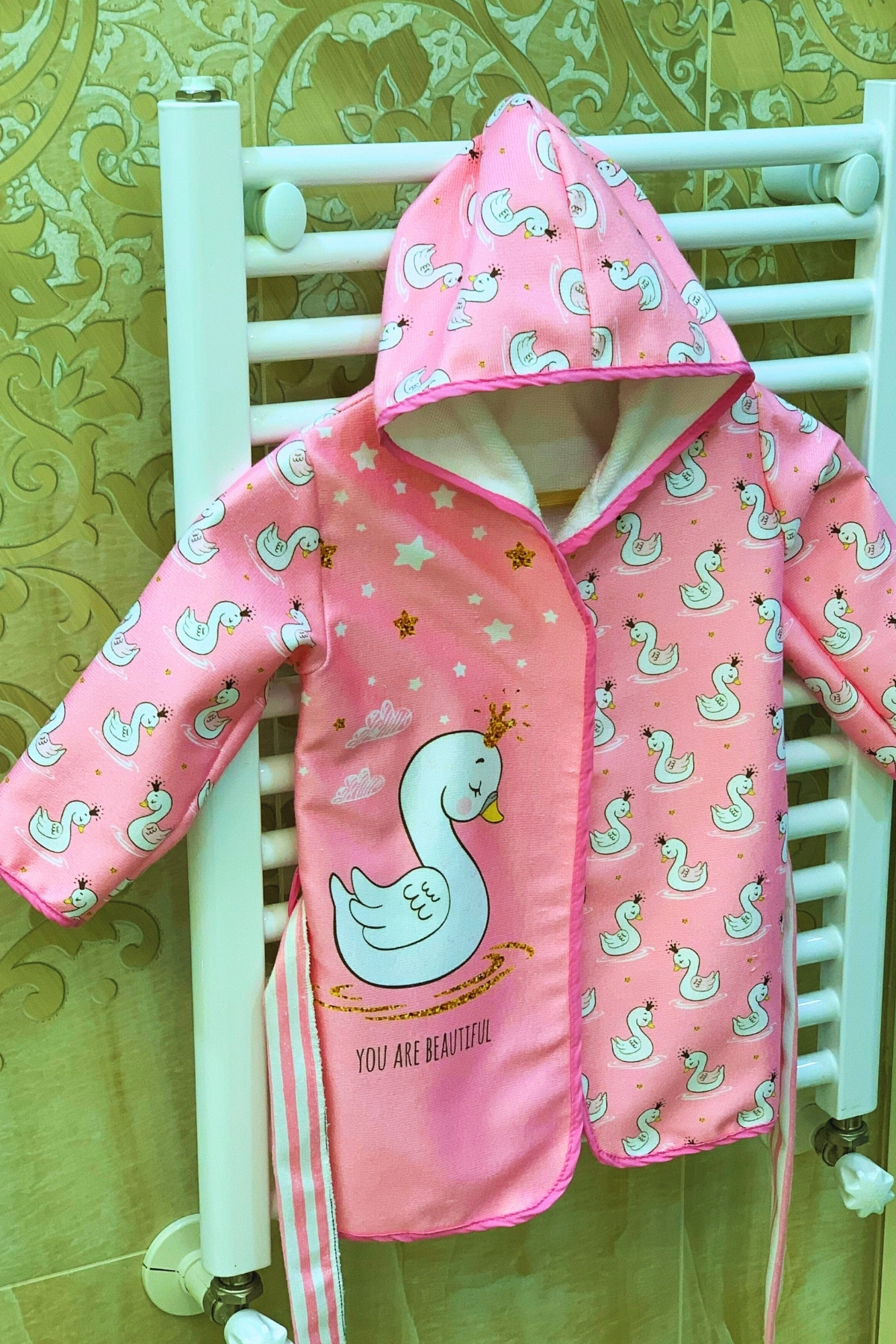 Bebechi Baskılı Kapşonlu Çocuk Bornoz Plaj Çocuk Bebek Panço Banyo Havlu İçi Pamuklu Kiz Bornoz Erkek Bornoz fotoğrafı 2 (önizleme)