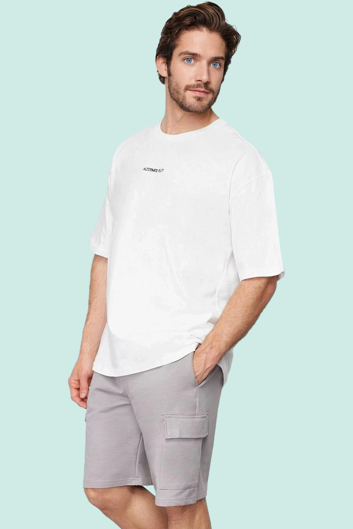 Erkek Moda Geniş Paça Şort Aplike Detay Casual Günlük Stil Hafta Sonu Yazlık Şort