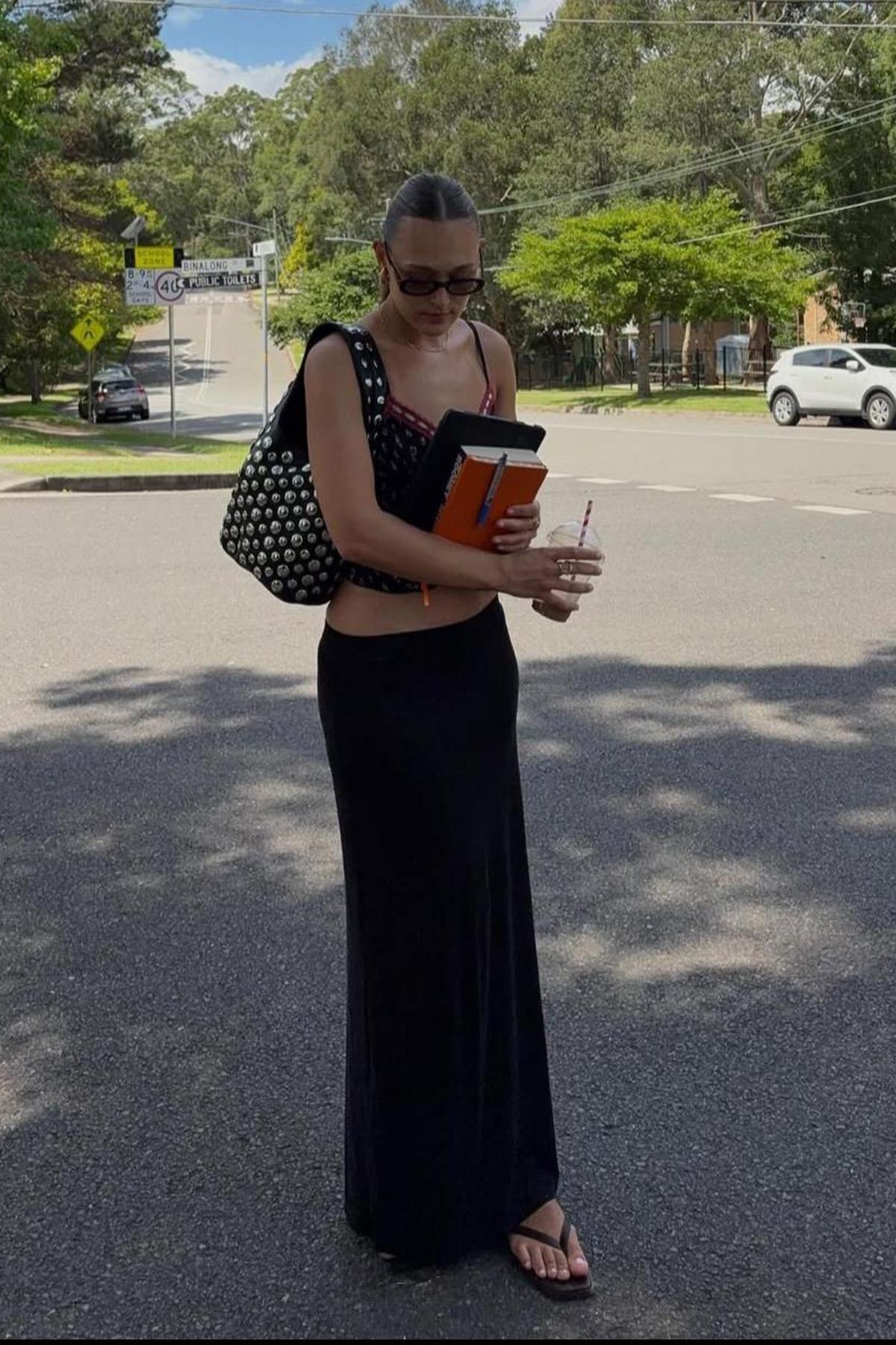 Madmext  Koyu Siyah Maxi Basic Etek MG1890 - Görsel 2