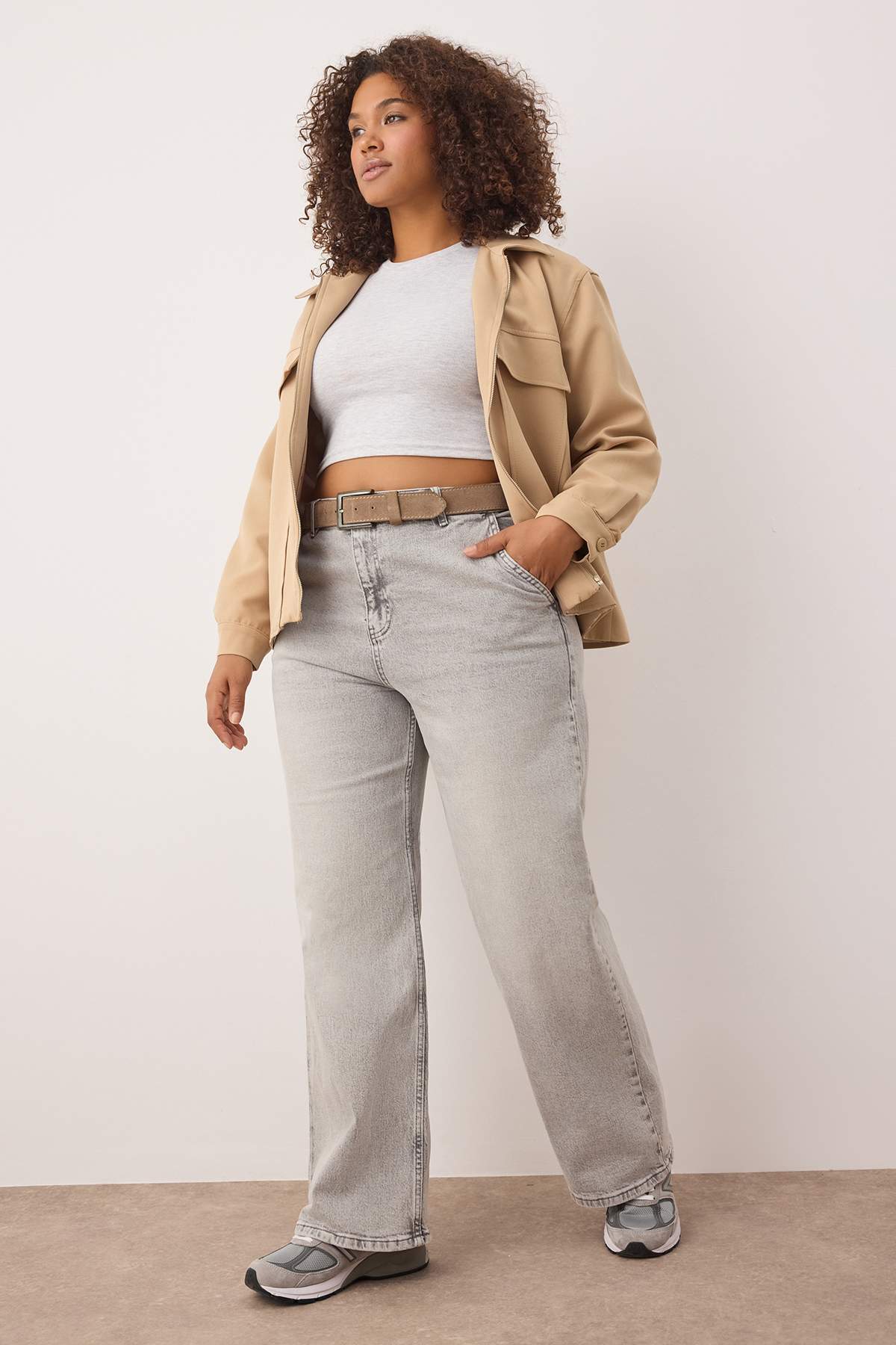 Trendyolmilla Curve Açık Gri Yüksek Bel Geniş Paça Büyük Beden Wide Leg Jeans TBBSS24CJ00048
