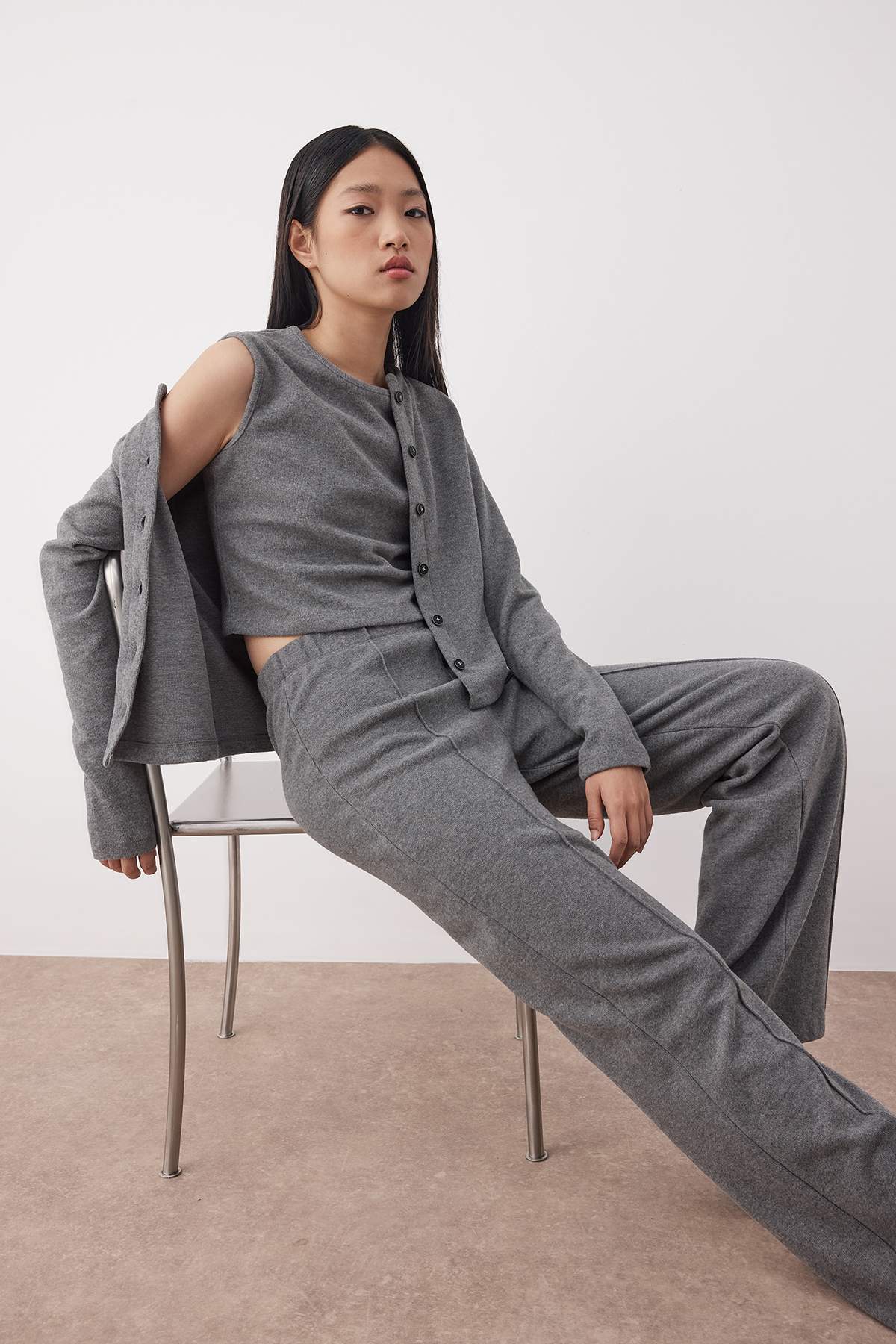 Trendyolmilla  Antrasit 3'Lü Selanik/Triko Görünümlü Düğmeli Esnek Örme Alt - Üst Takım TWOAW26AU00052